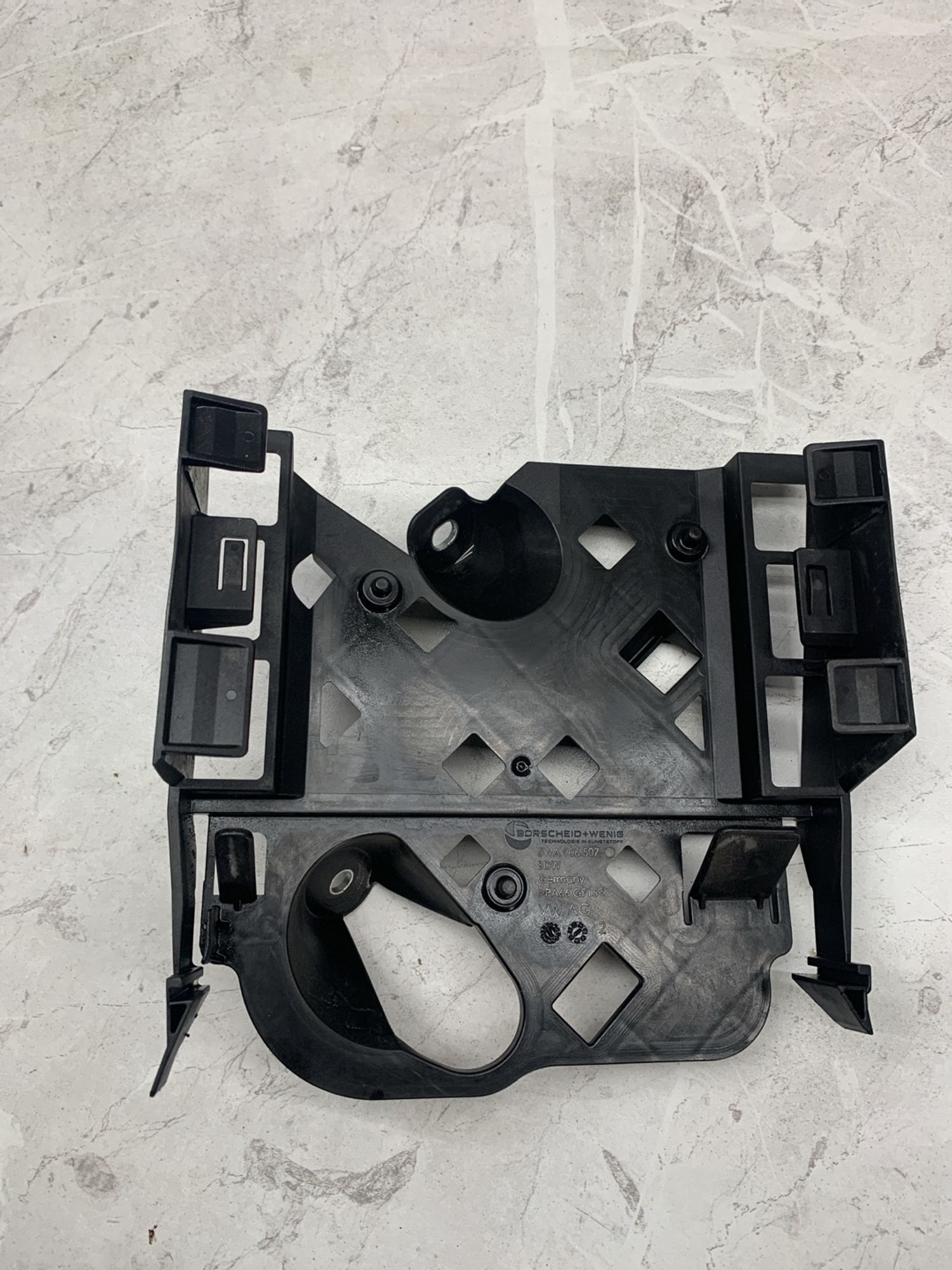 https://ycs.partsauto.market/partsauto-images/thmbs/userImages/6ab8ea4394fc0aced0b69382a3e61955/part/3577bf00-11aa-4699-8fb5-8d690a0a74c6_1774441978342.jpg