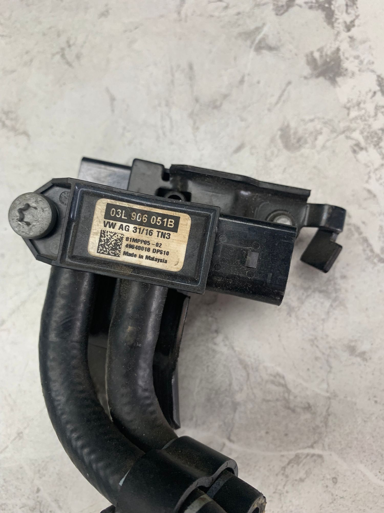 https://ycs.partsauto.market/partsauto-images/thmbs/userImages/6ab8ea4394fc0aced0b69382a3e61955/part/35d78d09-2823-4071-bec8-fb6ae88a61f1_1782132857076.jpg