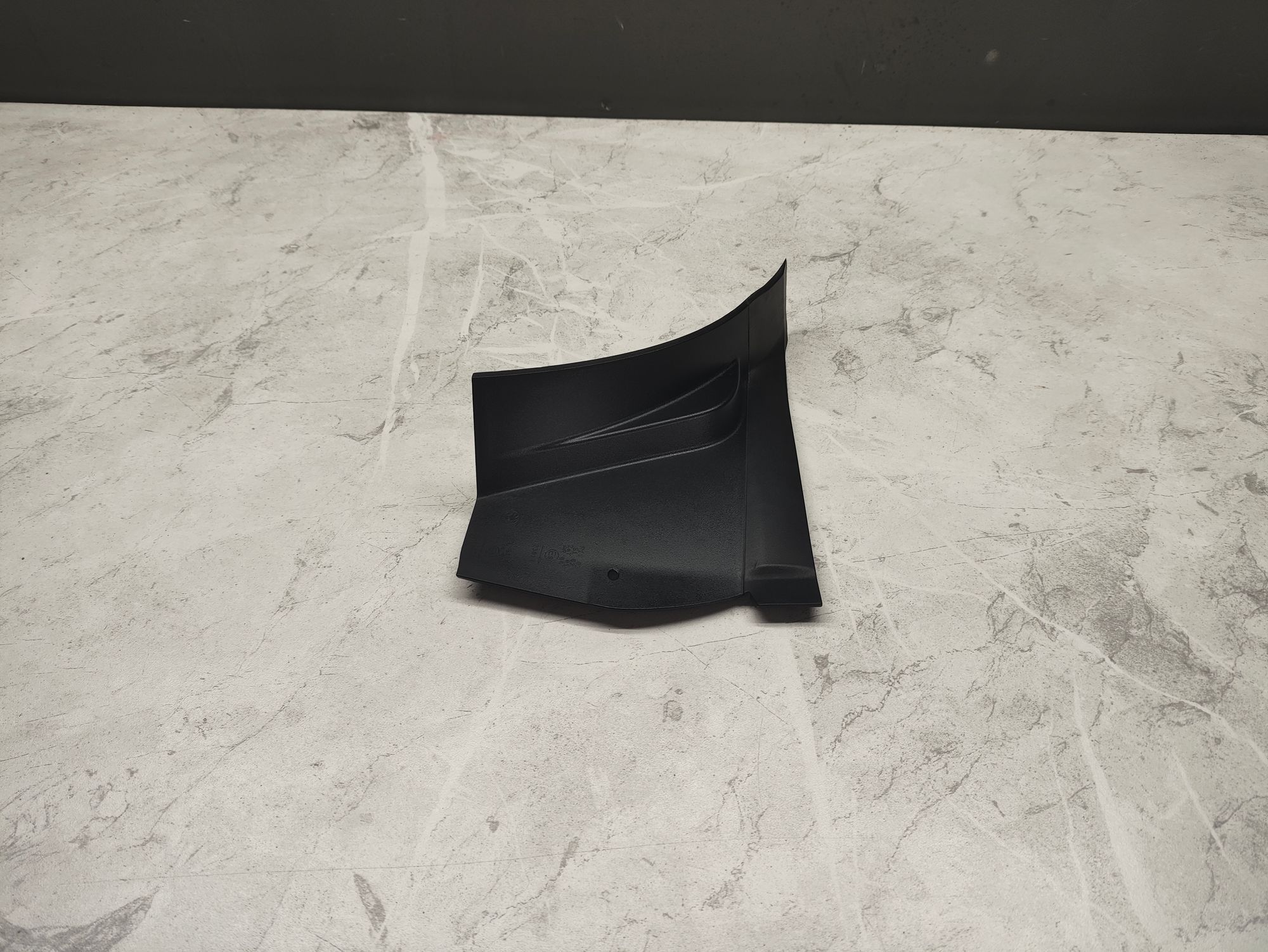 https://ycs.partsauto.market/partsauto-images/thmbs/userImages/6ab8ea4394fc0aced0b69382a3e61955/part/38001b0e-c5b9-4986-a717-acca0472d52d_1776165930373.jpg