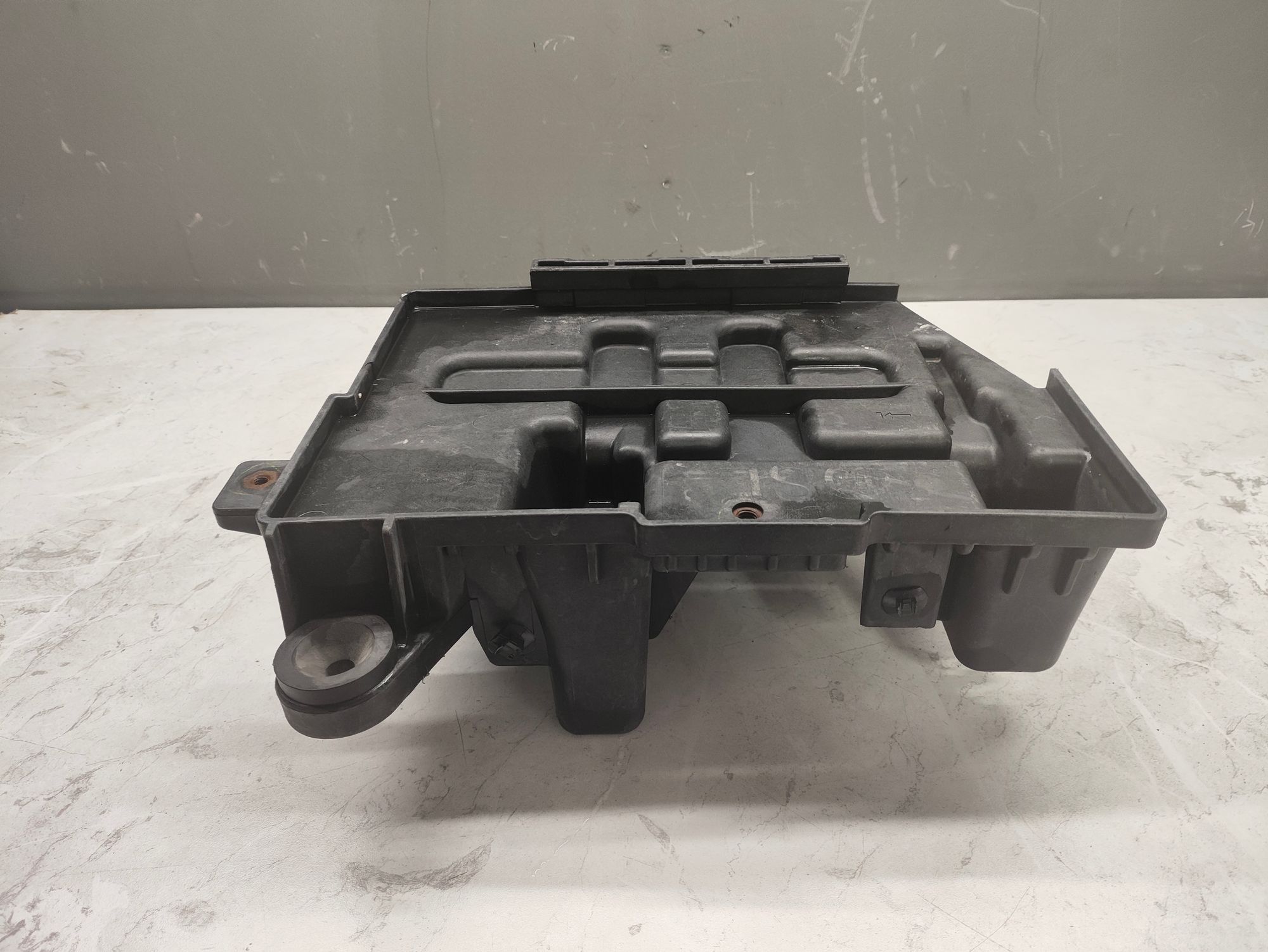 https://ycs.partsauto.market/partsauto-images/thmbs/userImages/6ab8ea4394fc0aced0b69382a3e61955/part/3bbcdb21-b8b6-4de4-aebf-dc78925f7e38_1781008837750.jpg