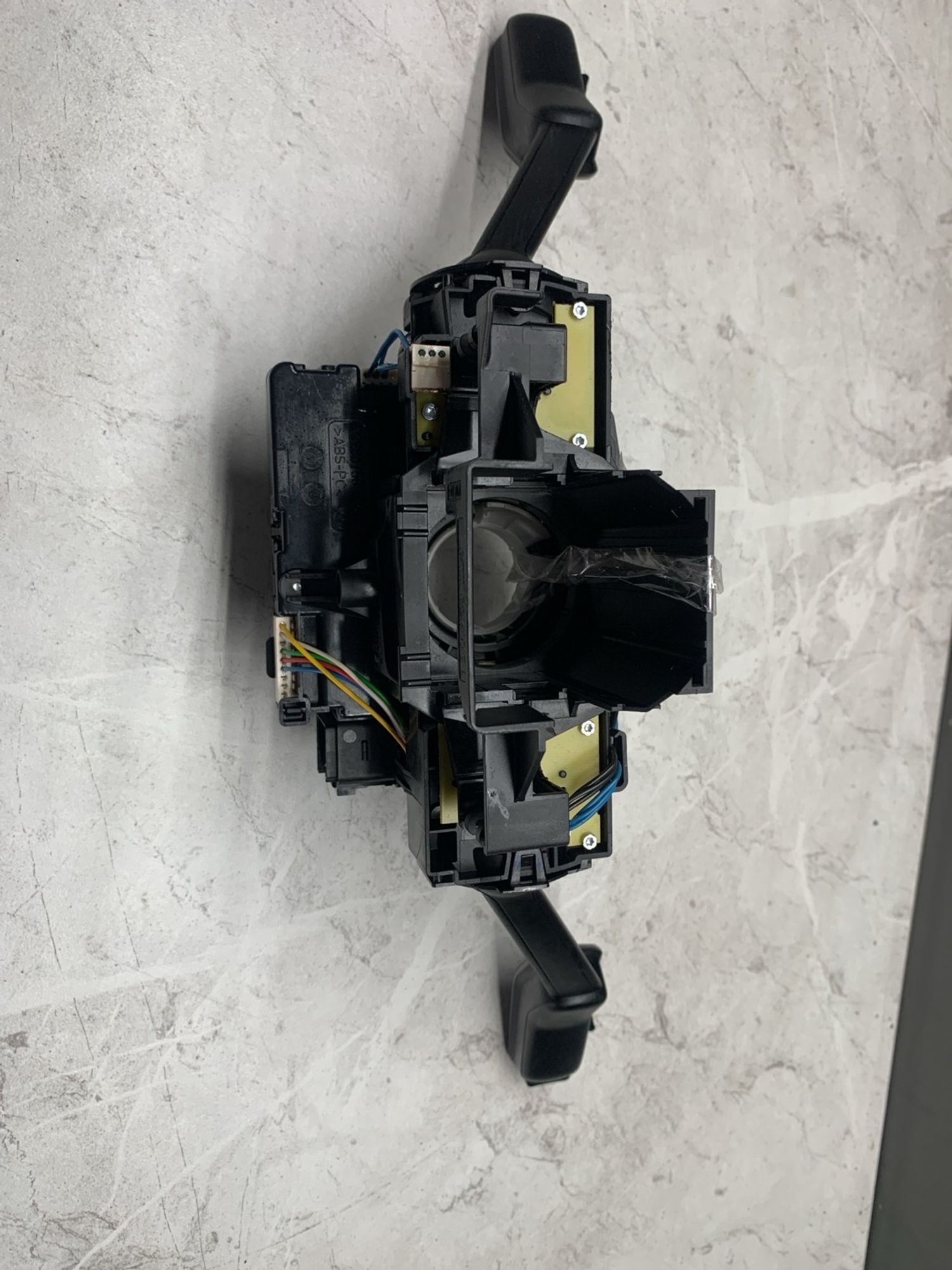 https://ycs.partsauto.market/partsauto-images/thmbs/userImages/6ab8ea4394fc0aced0b69382a3e61955/part/3be4c883-3e5e-4e1f-8cee-35be79d64f27_1774440971263.jpg