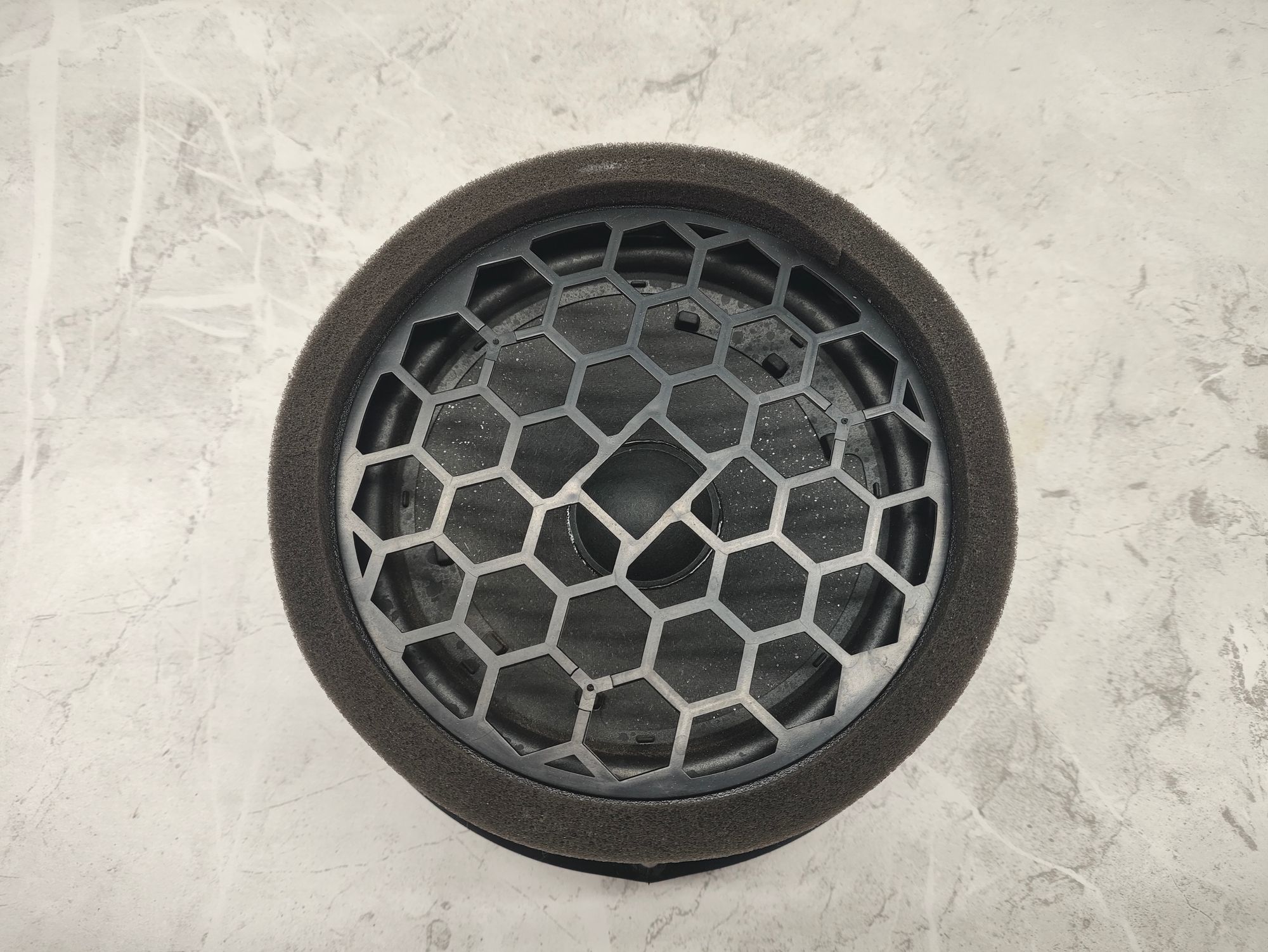 https://ycs.partsauto.market/partsauto-images/thmbs/userImages/6ab8ea4394fc0aced0b69382a3e61955/part/3db0307f-cb18-4550-9f23-b6ce18d872d6_1776153407264.jpg