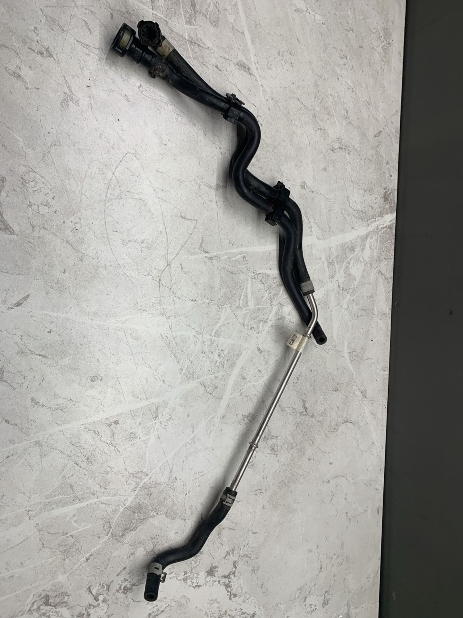 https://ycs.partsauto.market/partsauto-images/thmbs/userImages/6ab8ea4394fc0aced0b69382a3e61955/part/3f9014e1-de0a-4768-b8cb-ae28170cb16e_1774442300746.jpg