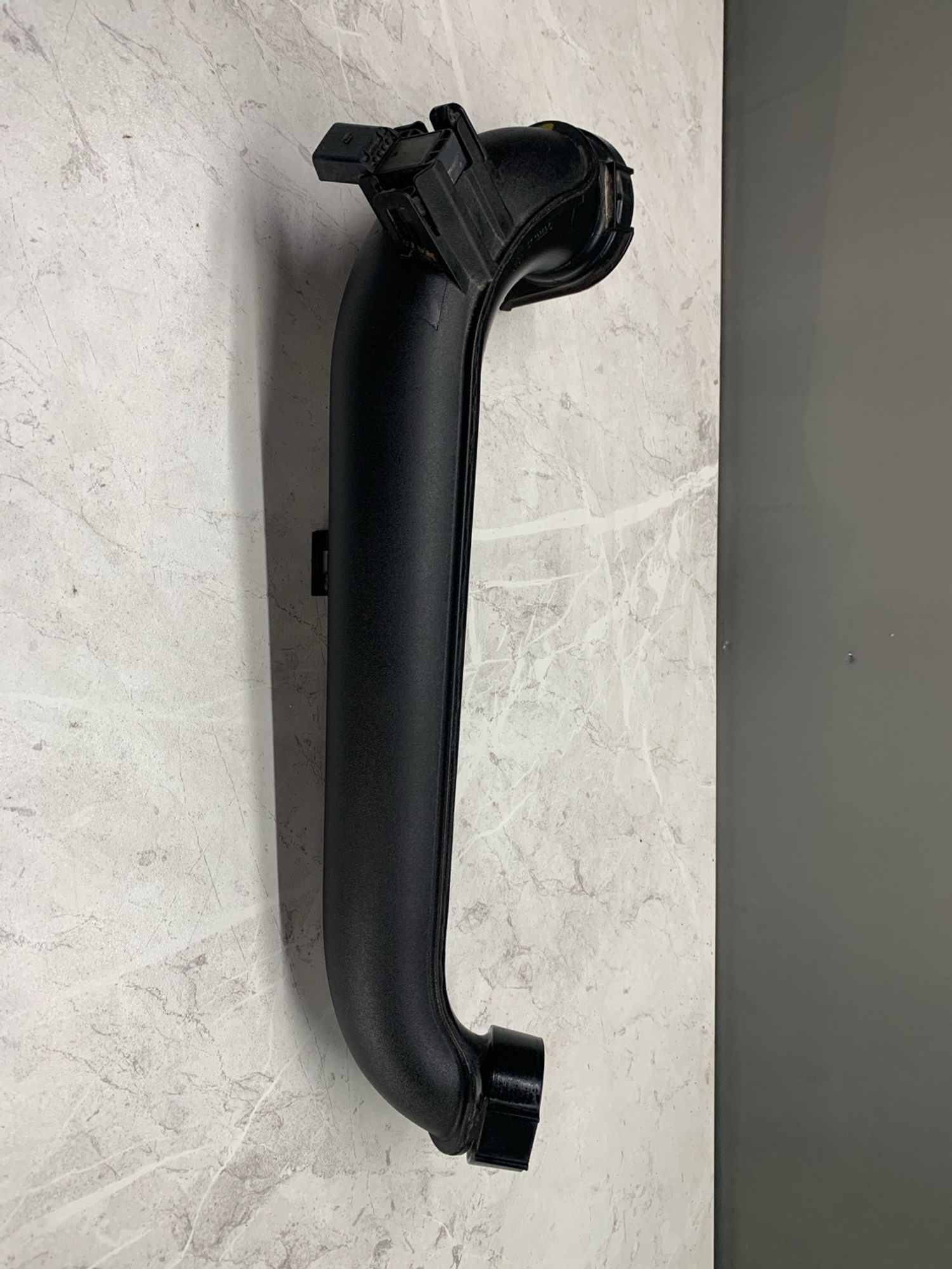 https://ycs.partsauto.market/partsauto-images/thmbs/userImages/6ab8ea4394fc0aced0b69382a3e61955/part/41ec8a76-a262-4489-82c6-33baa5d645fa_1773750326546.jpg