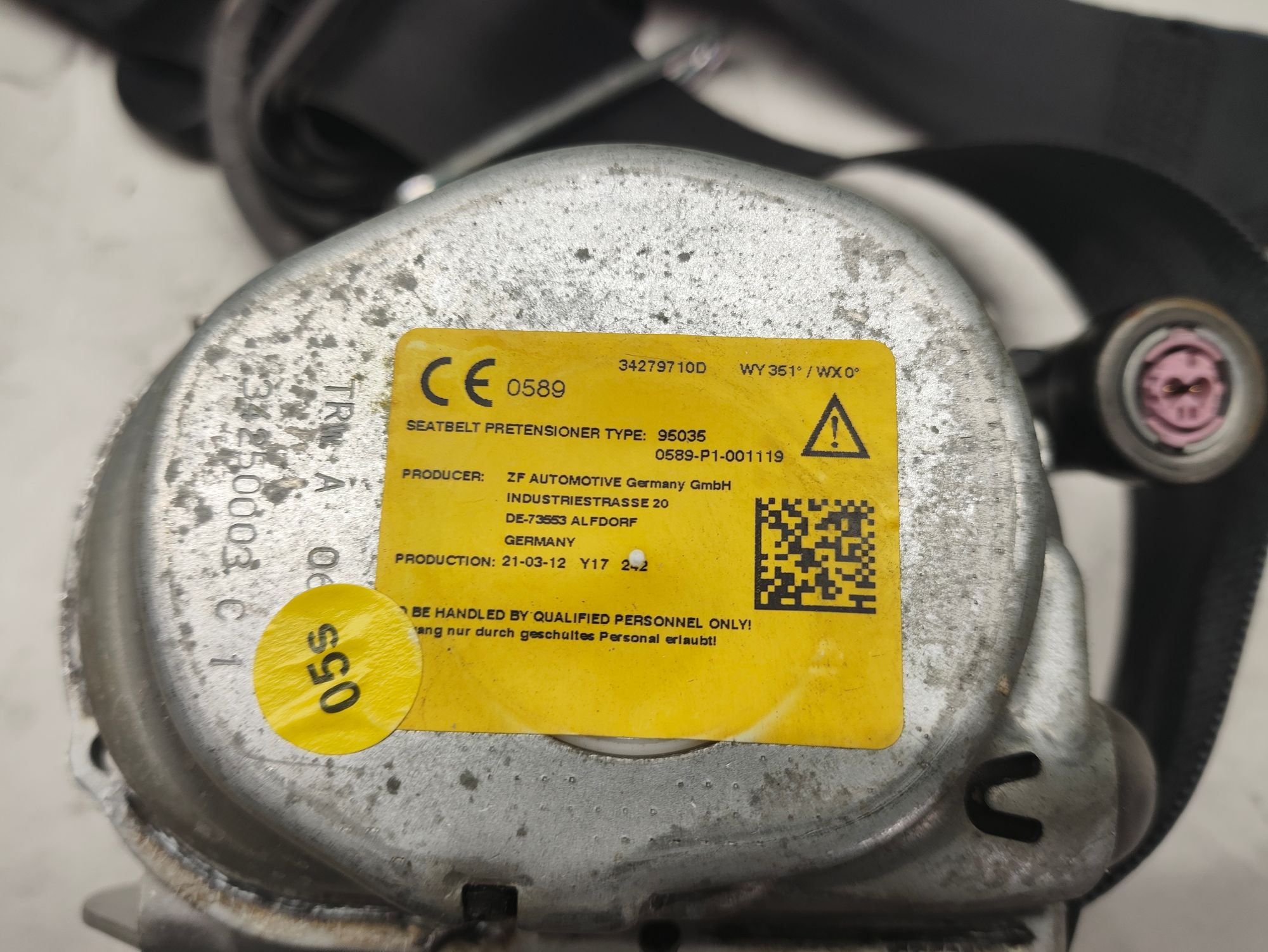 https://ycs.partsauto.market/partsauto-images/thmbs/userImages/6ab8ea4394fc0aced0b69382a3e61955/part/42c82969-81e1-44f6-b201-2656708e2ed5_1776156450507.jpg
