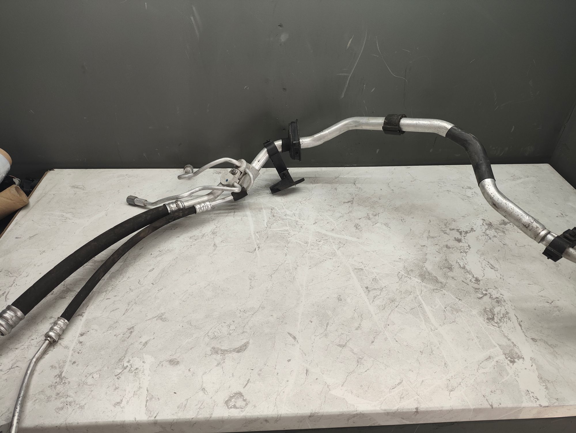 https://ycs.partsauto.market/partsauto-images/thmbs/userImages/6ab8ea4394fc0aced0b69382a3e61955/part/43bd3291-0fde-4479-8d3f-a98a9b256bc9_1776762382231.jpg