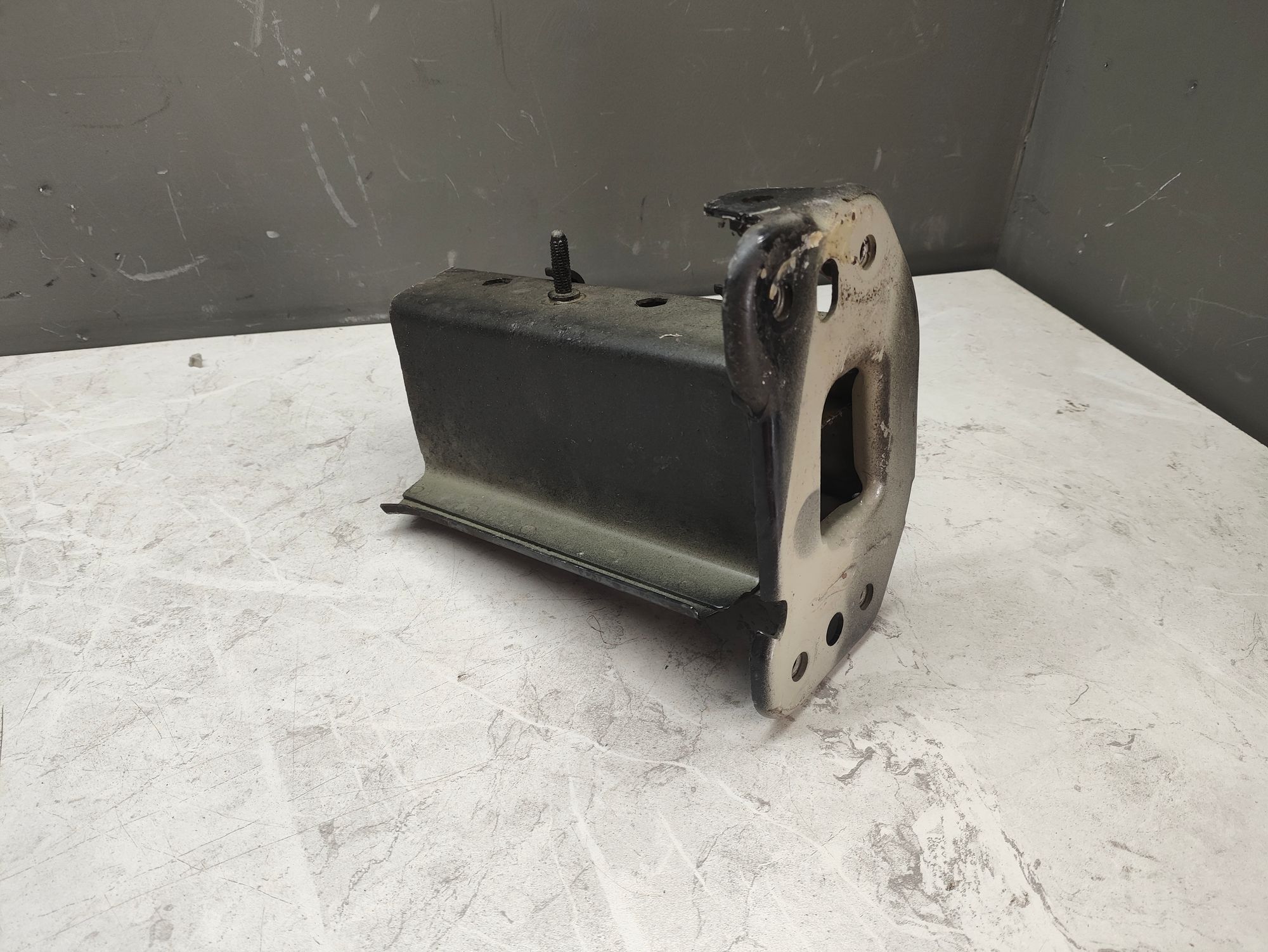 https://ycs.partsauto.market/partsauto-images/thmbs/userImages/6ab8ea4394fc0aced0b69382a3e61955/part/4428589e-b012-440d-857b-1ca269ba5ab1_1784194987959.jpg