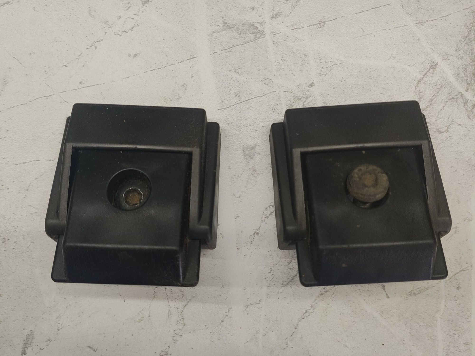 https://ycs.partsauto.market/partsauto-images/thmbs/userImages/6ab8ea4394fc0aced0b69382a3e61955/part/45189030-87b0-48d0-8cd8-ac08520be49c_1775814446990.jpg