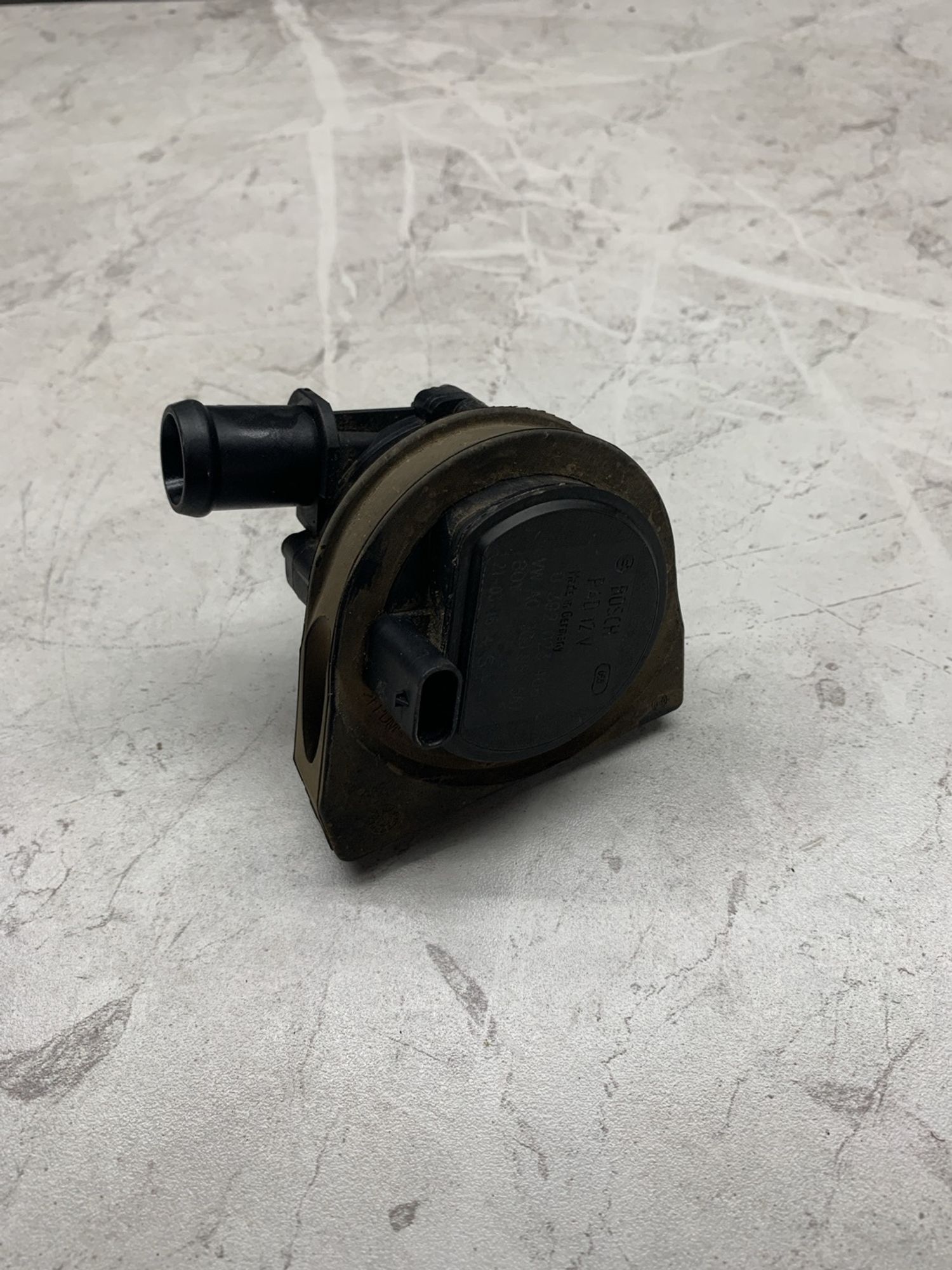 https://ycs.partsauto.market/partsauto-images/thmbs/userImages/6ab8ea4394fc0aced0b69382a3e61955/part/463c9a1a-9fce-4330-8c5f-dc6bda91c36b_1774602683015.jpg