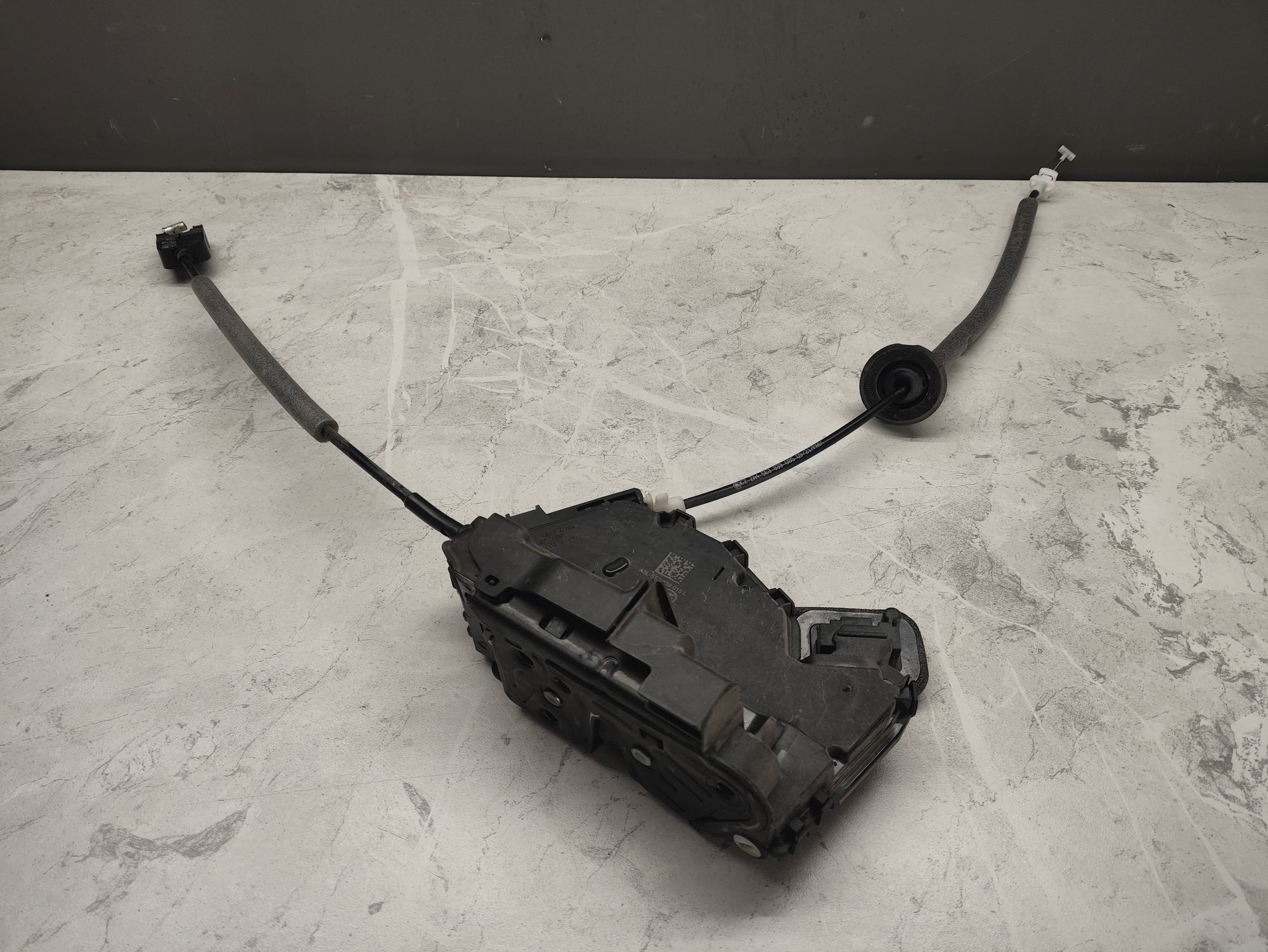 https://ycs.partsauto.market/partsauto-images/thmbs/userImages/6ab8ea4394fc0aced0b69382a3e61955/part/4872ba7c-9560-493e-aab5-cb506d9d154c_1776172576540.jpg