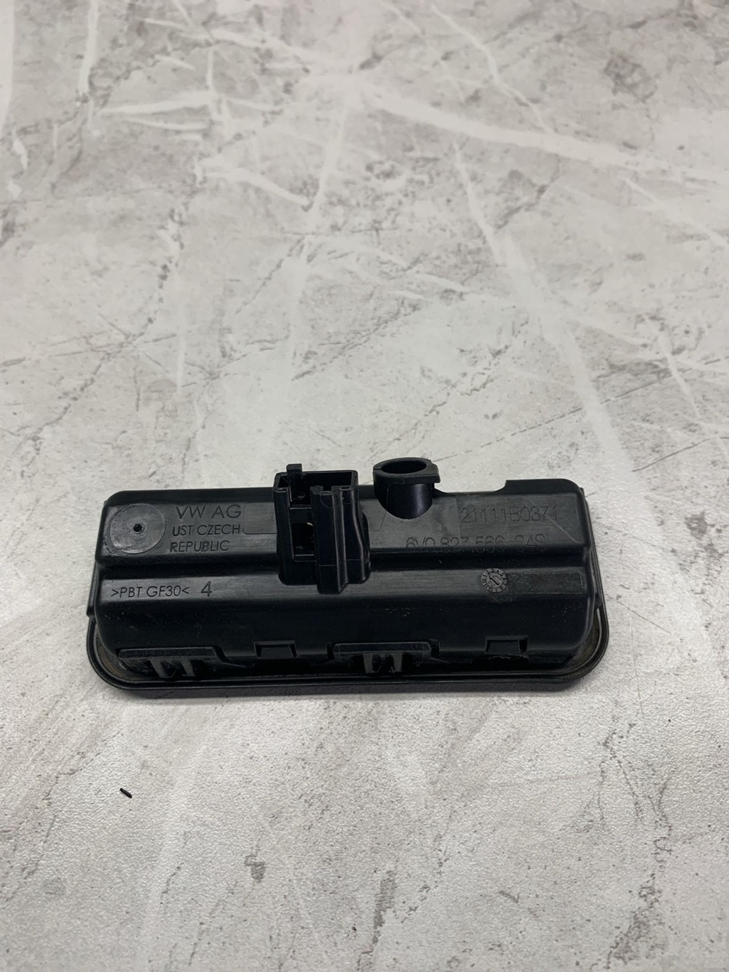 https://ycs.partsauto.market/partsauto-images/thmbs/userImages/6ab8ea4394fc0aced0b69382a3e61955/part/48eb4dba-772d-4e46-9264-a1bdec8ead40_1773406816460.jpg