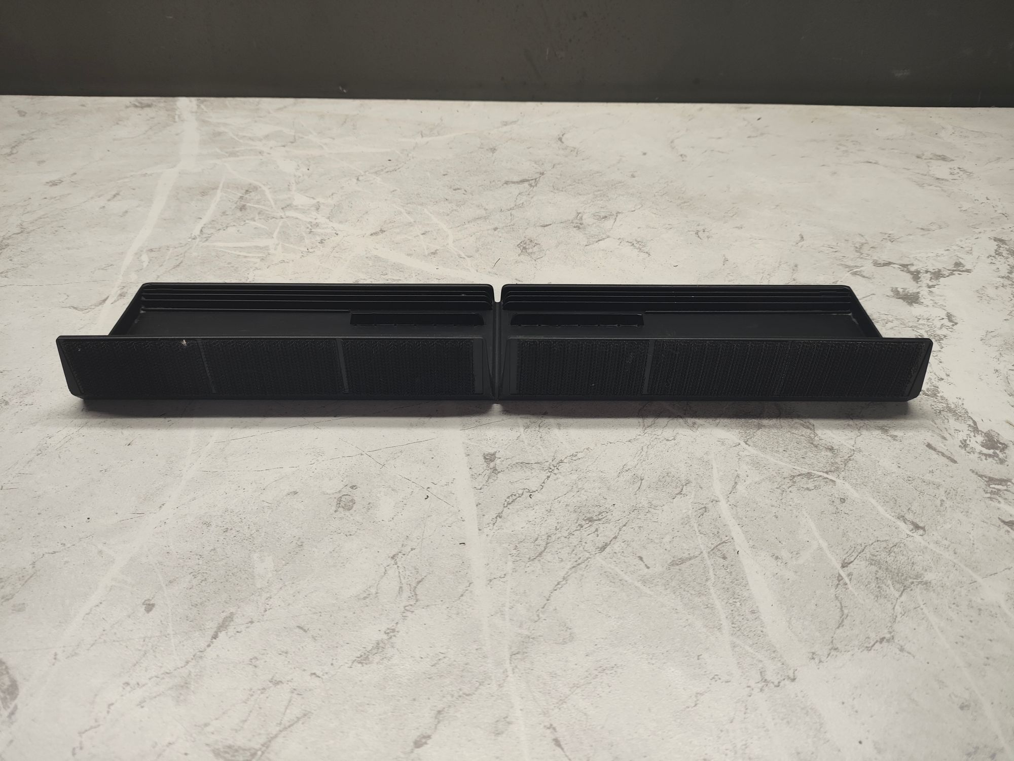 https://ycs.partsauto.market/partsauto-images/thmbs/userImages/6ab8ea4394fc0aced0b69382a3e61955/part/4919712f-47d0-4b23-9334-1a6ac94d3257_1775820173620.jpg