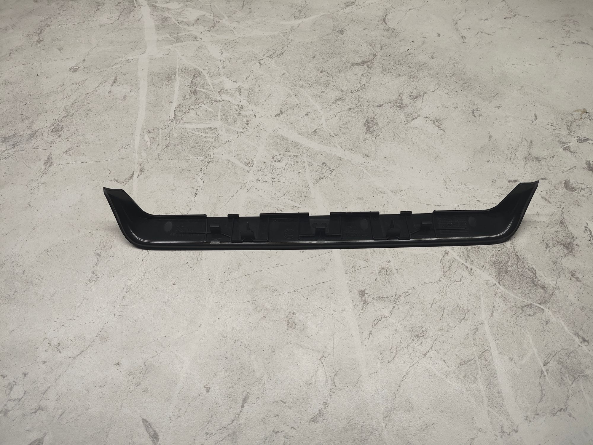 https://ycs.partsauto.market/partsauto-images/thmbs/userImages/6ab8ea4394fc0aced0b69382a3e61955/part/4a289437-f81e-40a3-9cf0-d40fb52ecd78_1775556368073.jpg
