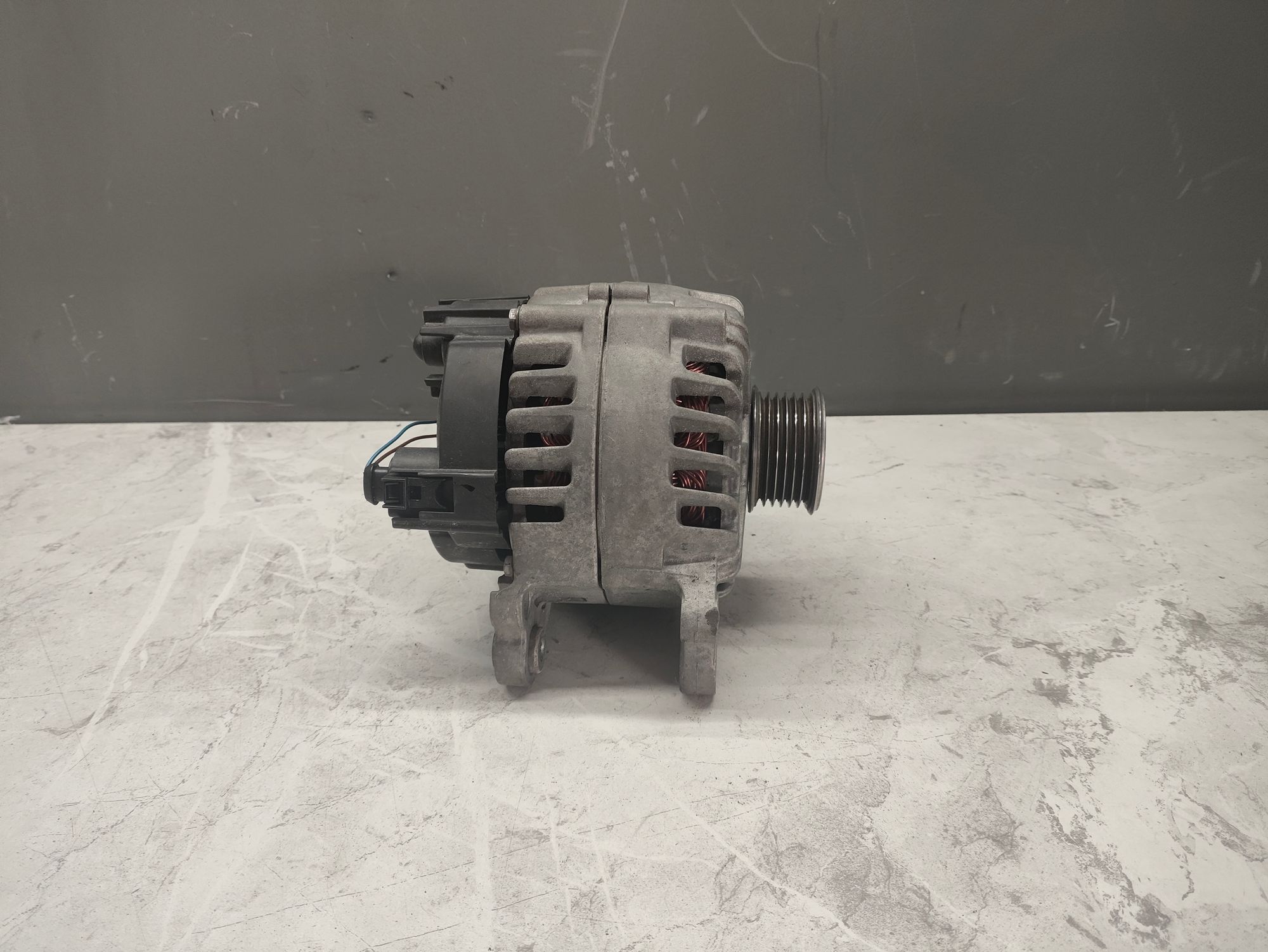 https://ycs.partsauto.market/partsauto-images/thmbs/userImages/6ab8ea4394fc0aced0b69382a3e61955/part/4bd019f4-ea3b-47f4-b11c-1d55cacf88bb_1778491243829.jpg