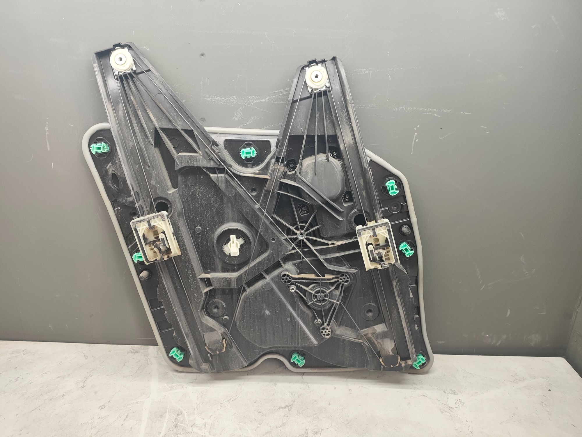 https://ycs.partsauto.market/partsauto-images/thmbs/userImages/6ab8ea4394fc0aced0b69382a3e61955/part/4c52e945-dee0-49d6-8dc5-3a626b2300d1_1776761682018.jpg