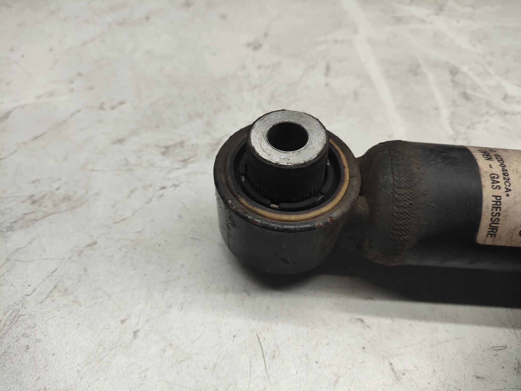 https://ycs.partsauto.market/partsauto-images/thmbs/userImages/6ab8ea4394fc0aced0b69382a3e61955/part/4c79ac6b-86ed-49c9-ae25-84204c24a3c5_1787307220750.jpg