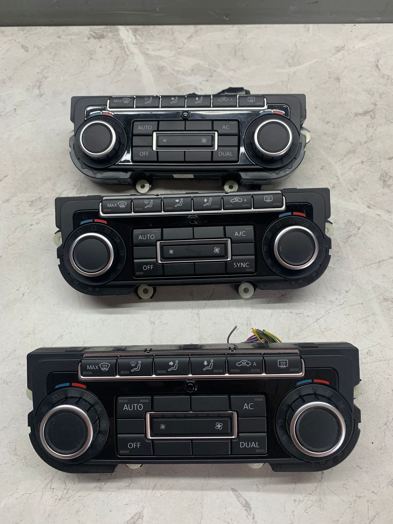 https://ycs.partsauto.market/partsauto-images/thmbs/userImages/6ab8ea4394fc0aced0b69382a3e61955/part/4c800ae4-3c2e-4460-85e4-29b83cad4fb6_1782134891352.jpg