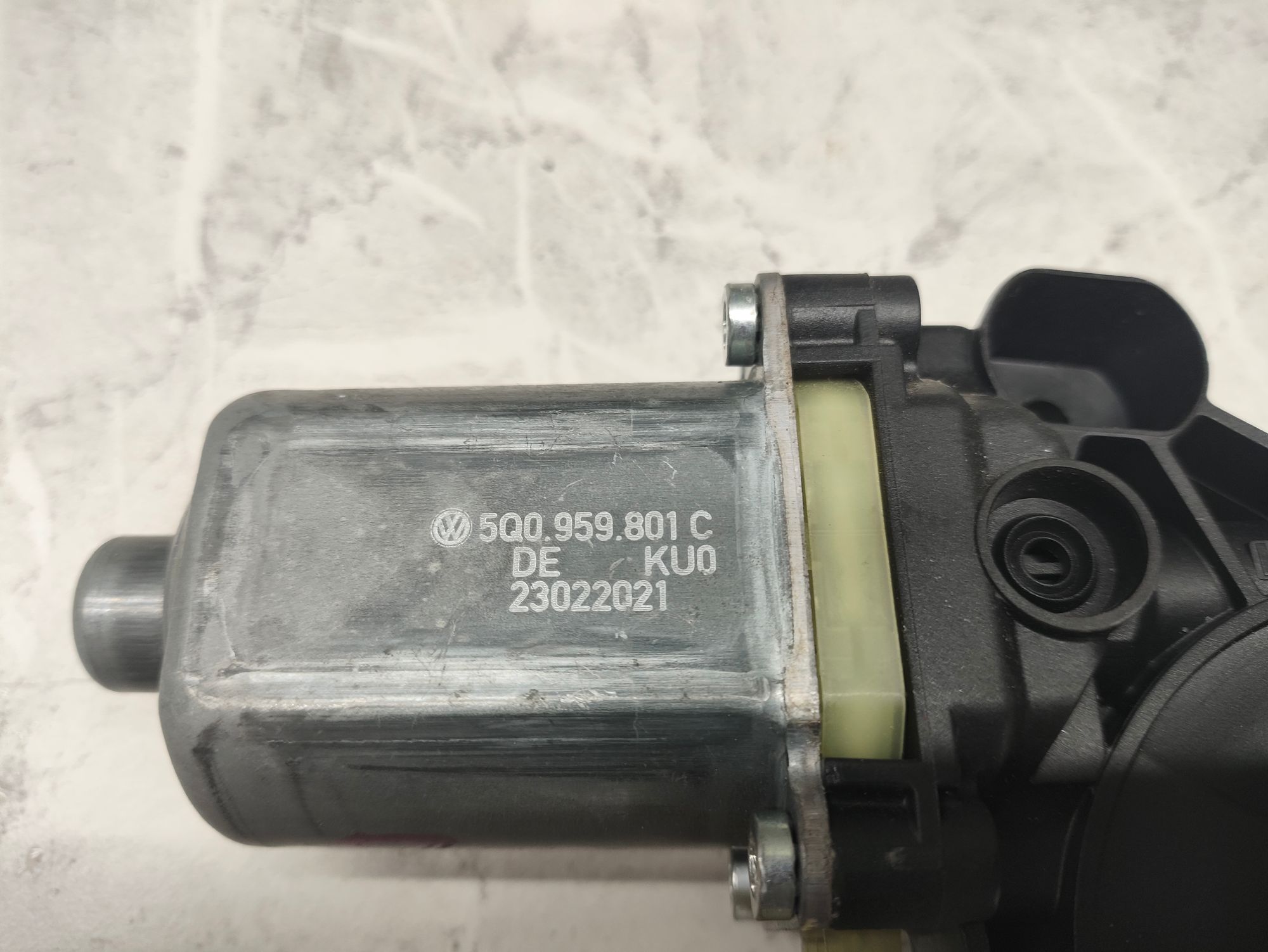 https://ycs.partsauto.market/partsauto-images/thmbs/userImages/6ab8ea4394fc0aced0b69382a3e61955/part/4d2ad767-1a37-4723-992f-42058dcde920_1776159456868.jpg