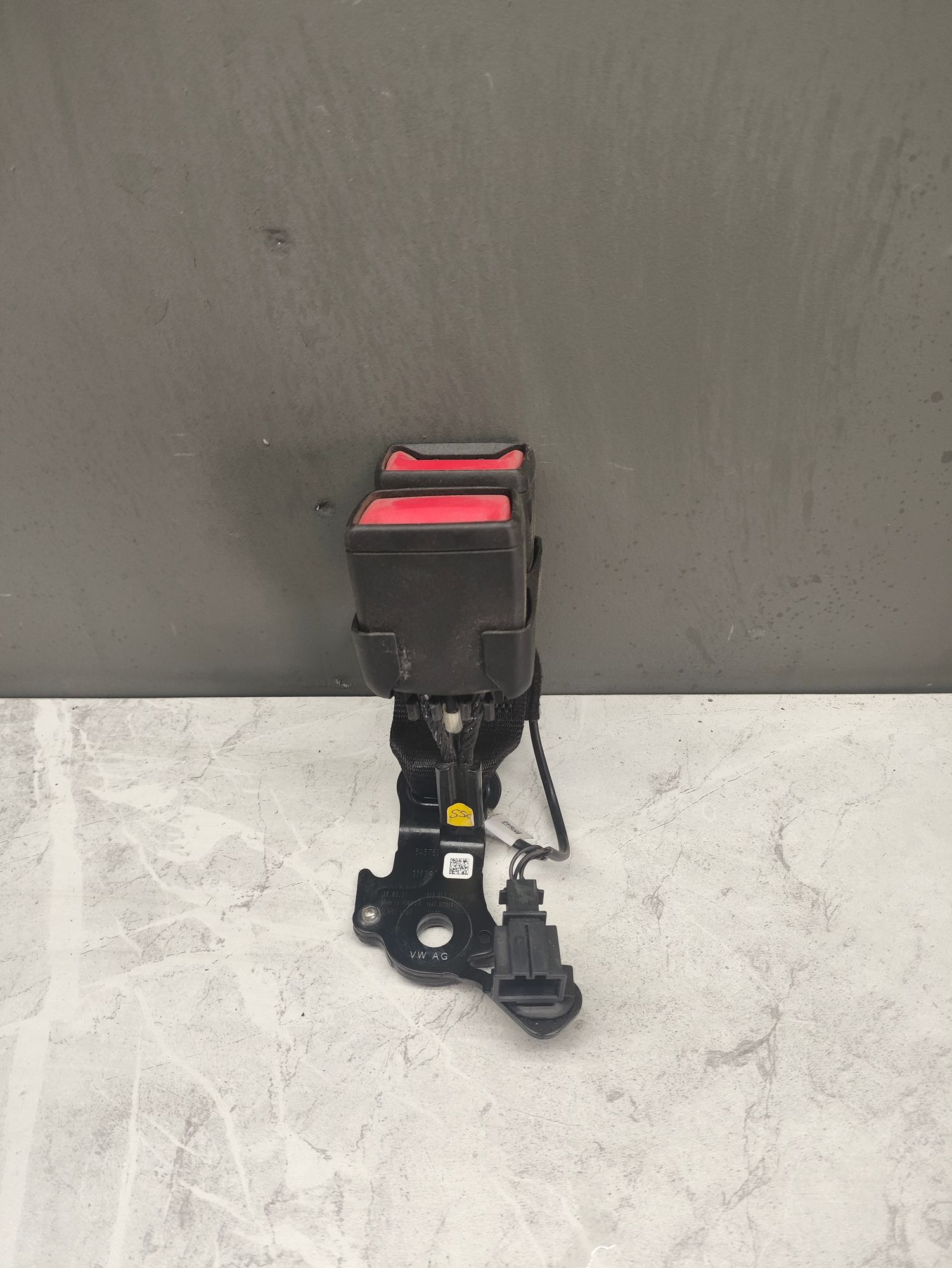 https://ycs.partsauto.market/partsauto-images/thmbs/userImages/6ab8ea4394fc0aced0b69382a3e61955/part/4da2ba70-dab2-485c-9cea-c66e15589bca_1775819874854.jpg