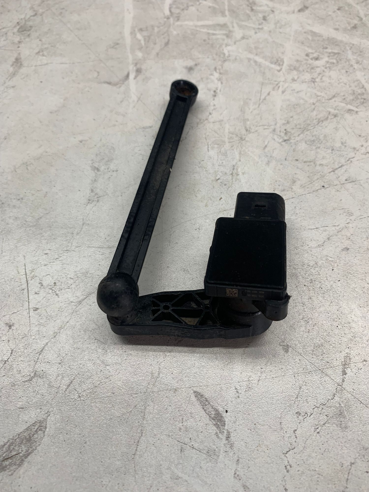 https://ycs.partsauto.market/partsauto-images/thmbs/userImages/6ab8ea4394fc0aced0b69382a3e61955/part/4dde5db3-9f4e-4db4-a143-1dd571ae984a_1782132793960.jpg