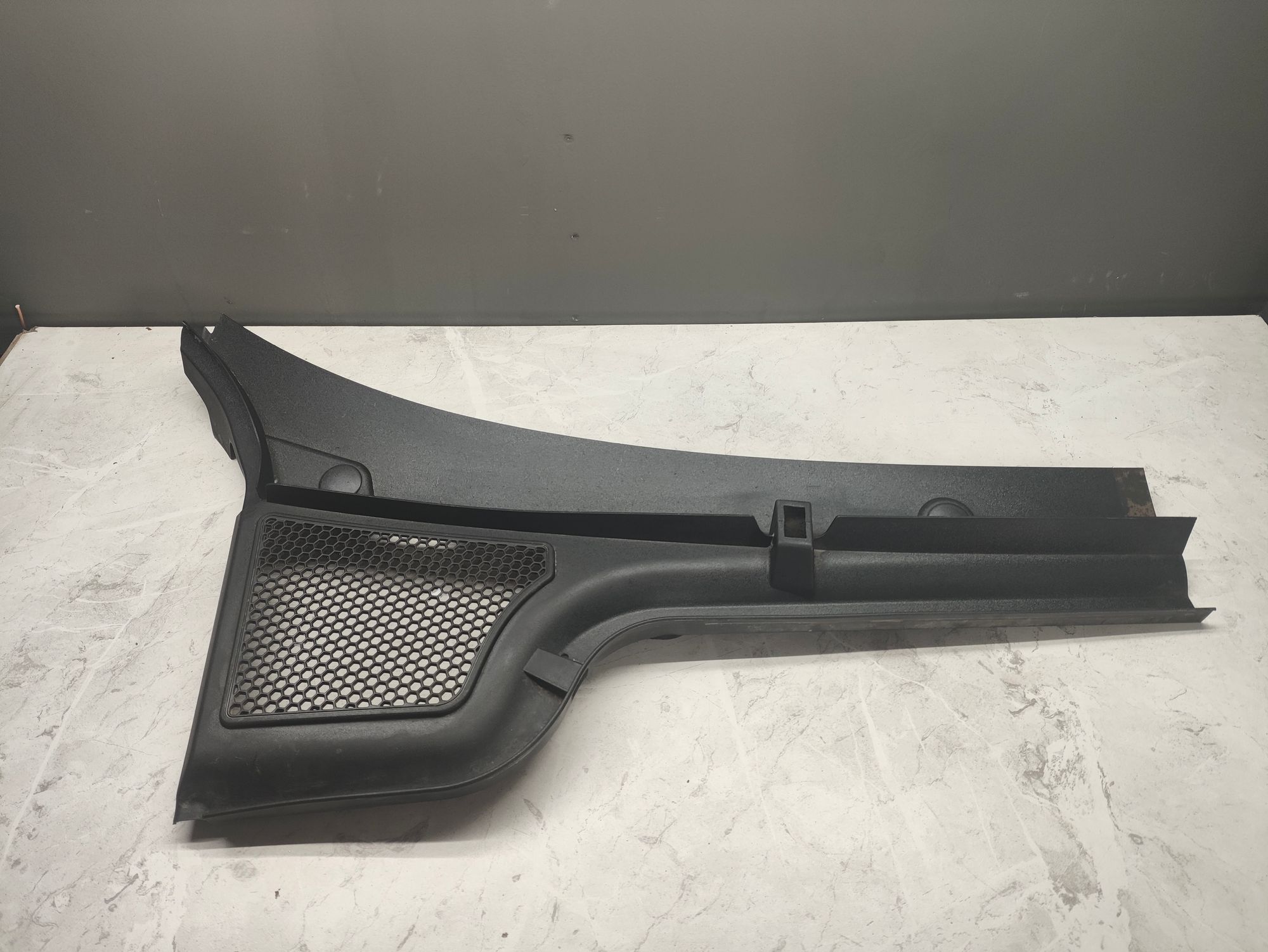 https://ycs.partsauto.market/partsauto-images/thmbs/userImages/6ab8ea4394fc0aced0b69382a3e61955/part/4e617950-7417-40da-97c0-fe6d59f1b13c_1775127605268.jpg