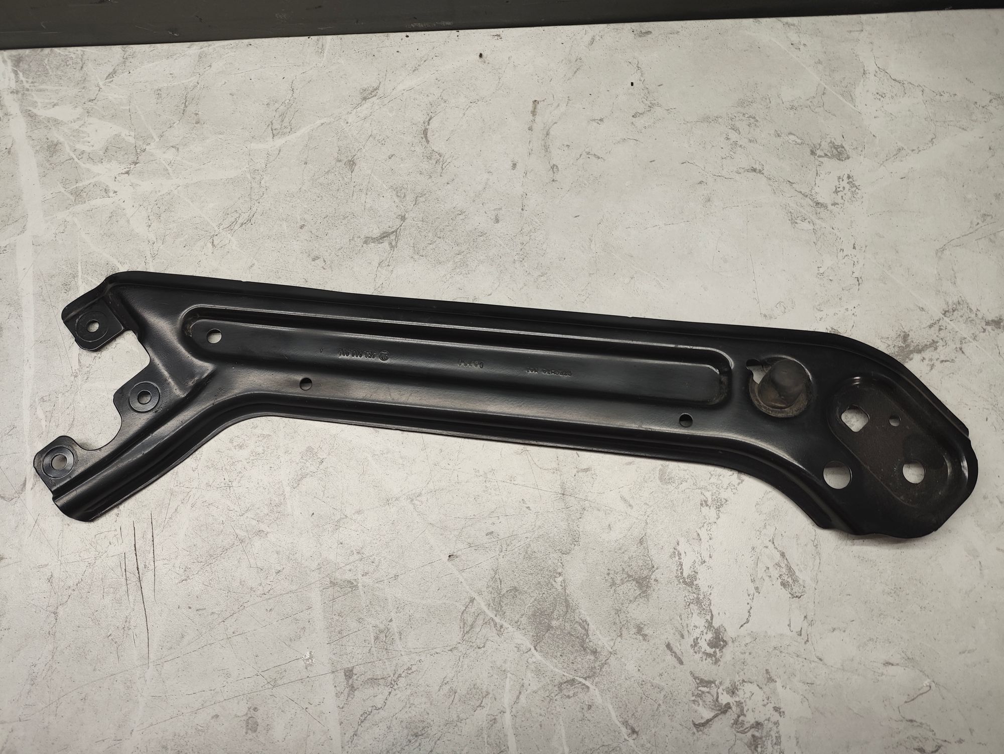 https://ycs.partsauto.market/partsauto-images/thmbs/userImages/6ab8ea4394fc0aced0b69382a3e61955/part/4ed59232-e097-4fb0-ab4f-ec64baf70e2a_1784193612821.jpg