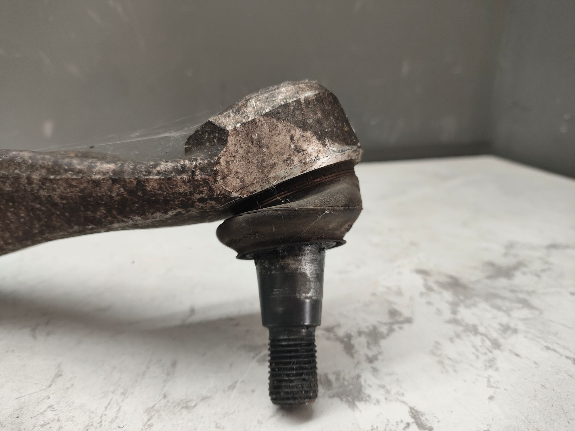 https://ycs.partsauto.market/partsauto-images/thmbs/userImages/6ab8ea4394fc0aced0b69382a3e61955/part/52366b0d-add5-48fe-ab22-0ace1deaff54_1784191452364.jpg