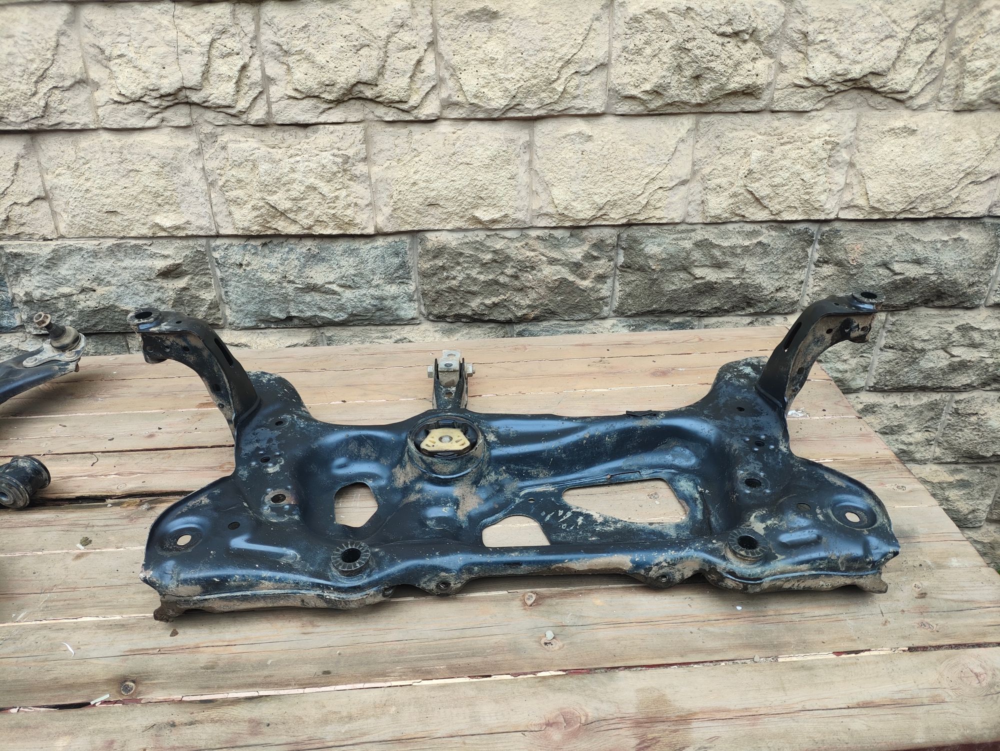 https://ycs.partsauto.market/partsauto-images/thmbs/userImages/6ab8ea4394fc0aced0b69382a3e61955/part/5349a2c7-d741-4101-9e83-18feb867b363_1776769442740.jpg