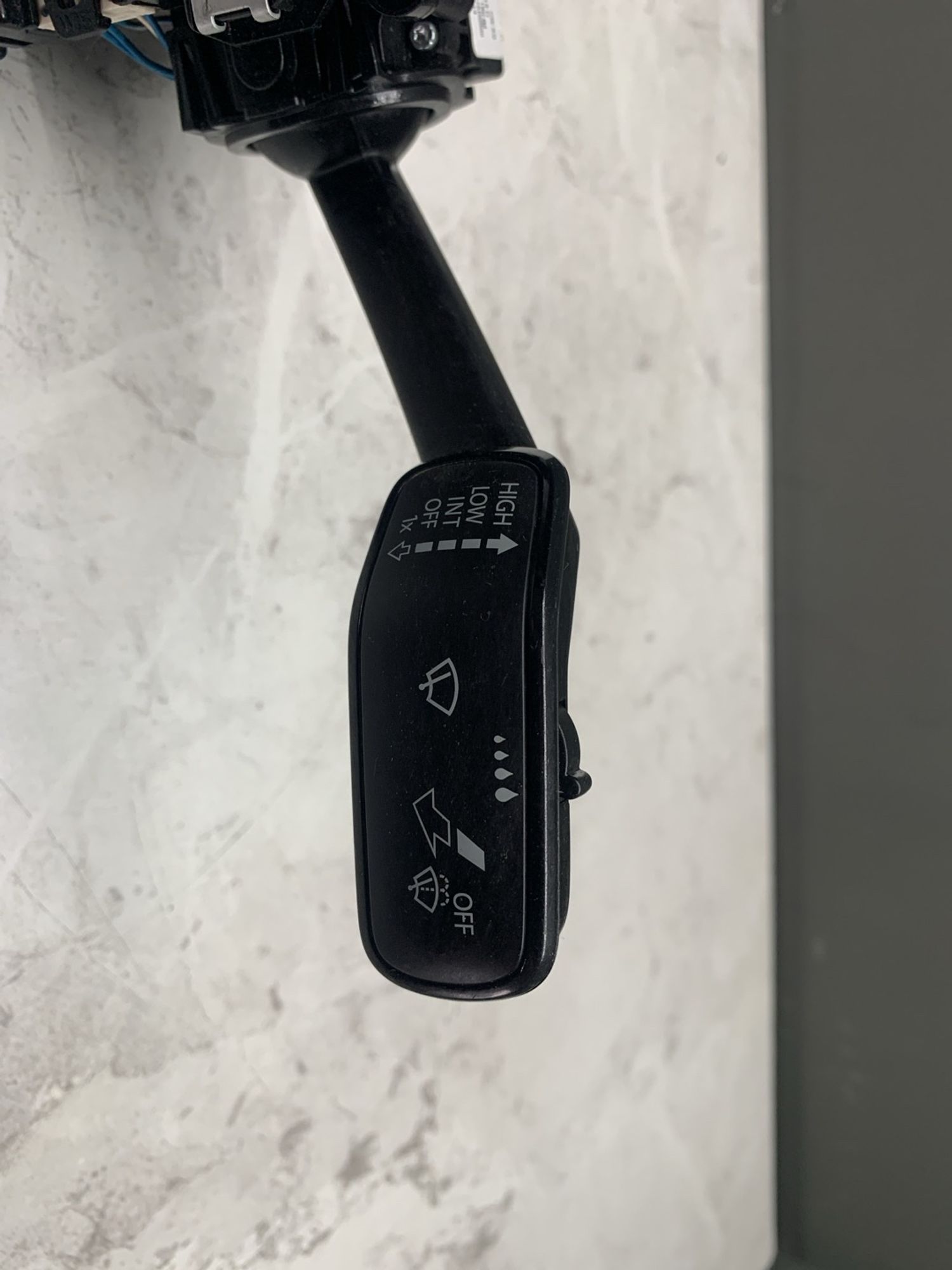 https://ycs.partsauto.market/partsauto-images/thmbs/userImages/6ab8ea4394fc0aced0b69382a3e61955/part/55429628-8a21-43f3-8db4-700e8ff5524e_1774440965404.jpg