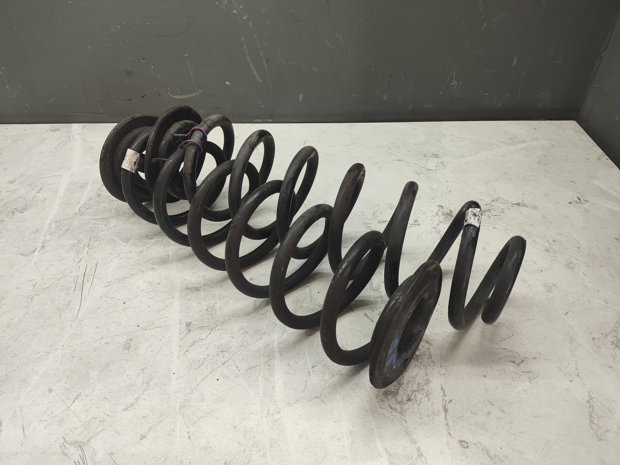 https://ycs.partsauto.market/partsauto-images/thmbs/userImages/6ab8ea4394fc0aced0b69382a3e61955/part/55653053-9892-42b4-a1c1-12a61e520def_1787301871587.jpg
