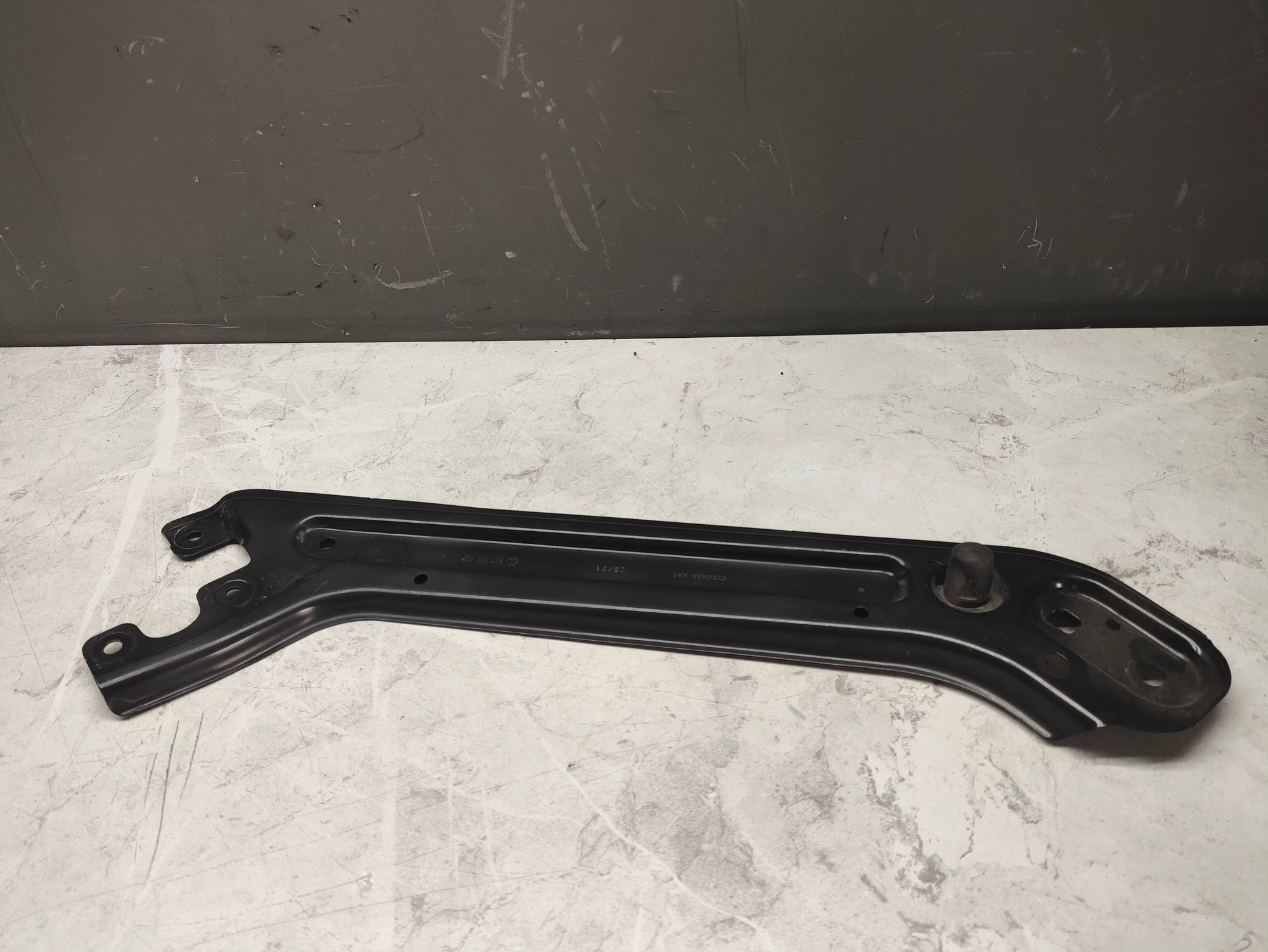 https://ycs.partsauto.market/partsauto-images/thmbs/userImages/6ab8ea4394fc0aced0b69382a3e61955/part/55a3b9cc-6550-473f-9aff-8d6c4ef4bfb4_1784193609252.jpg