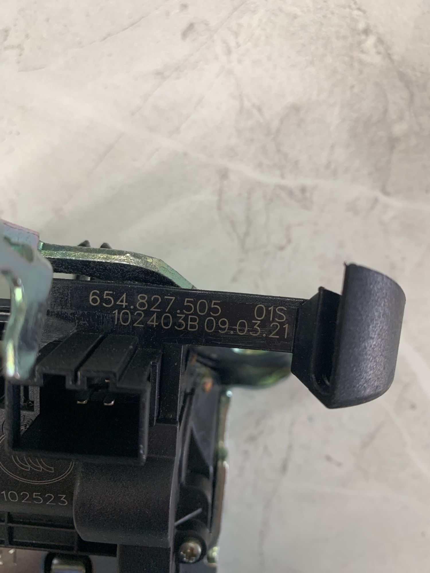https://ycs.partsauto.market/partsauto-images/thmbs/userImages/6ab8ea4394fc0aced0b69382a3e61955/part/562c2dd6-bece-4c11-8386-0222138b9d9d_1773406769111.jpg