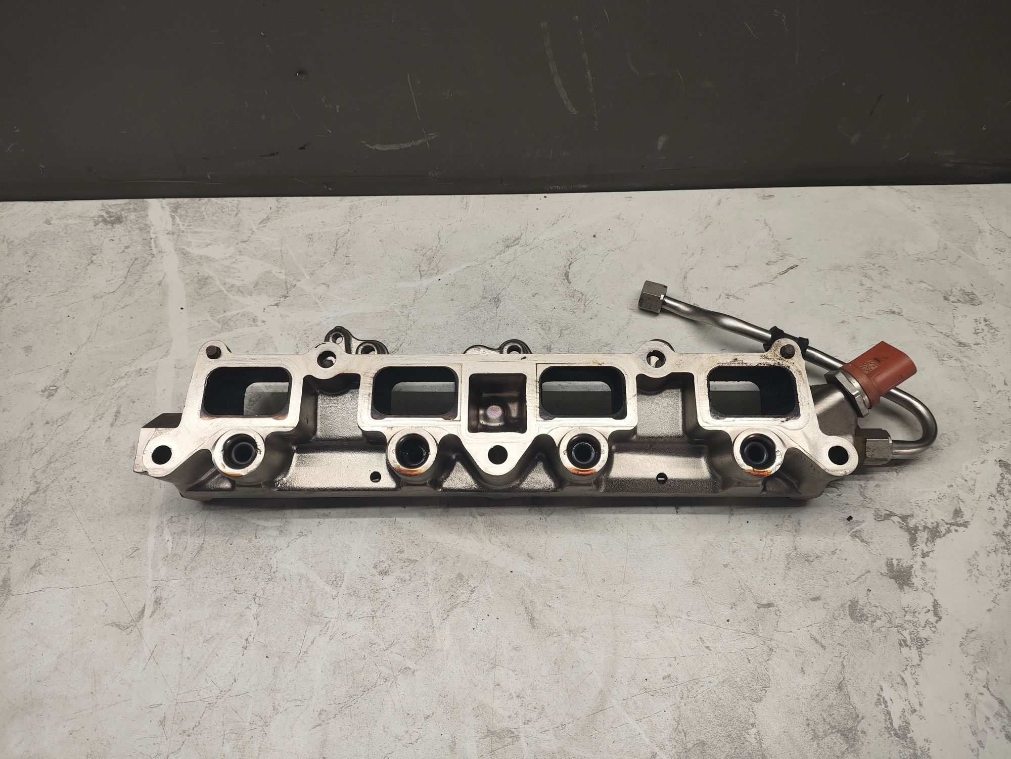 https://ycs.partsauto.market/partsauto-images/thmbs/userImages/6ab8ea4394fc0aced0b69382a3e61955/part/56317a6d-f933-4b23-8e05-92900c61f18d_1778586440034.jpg