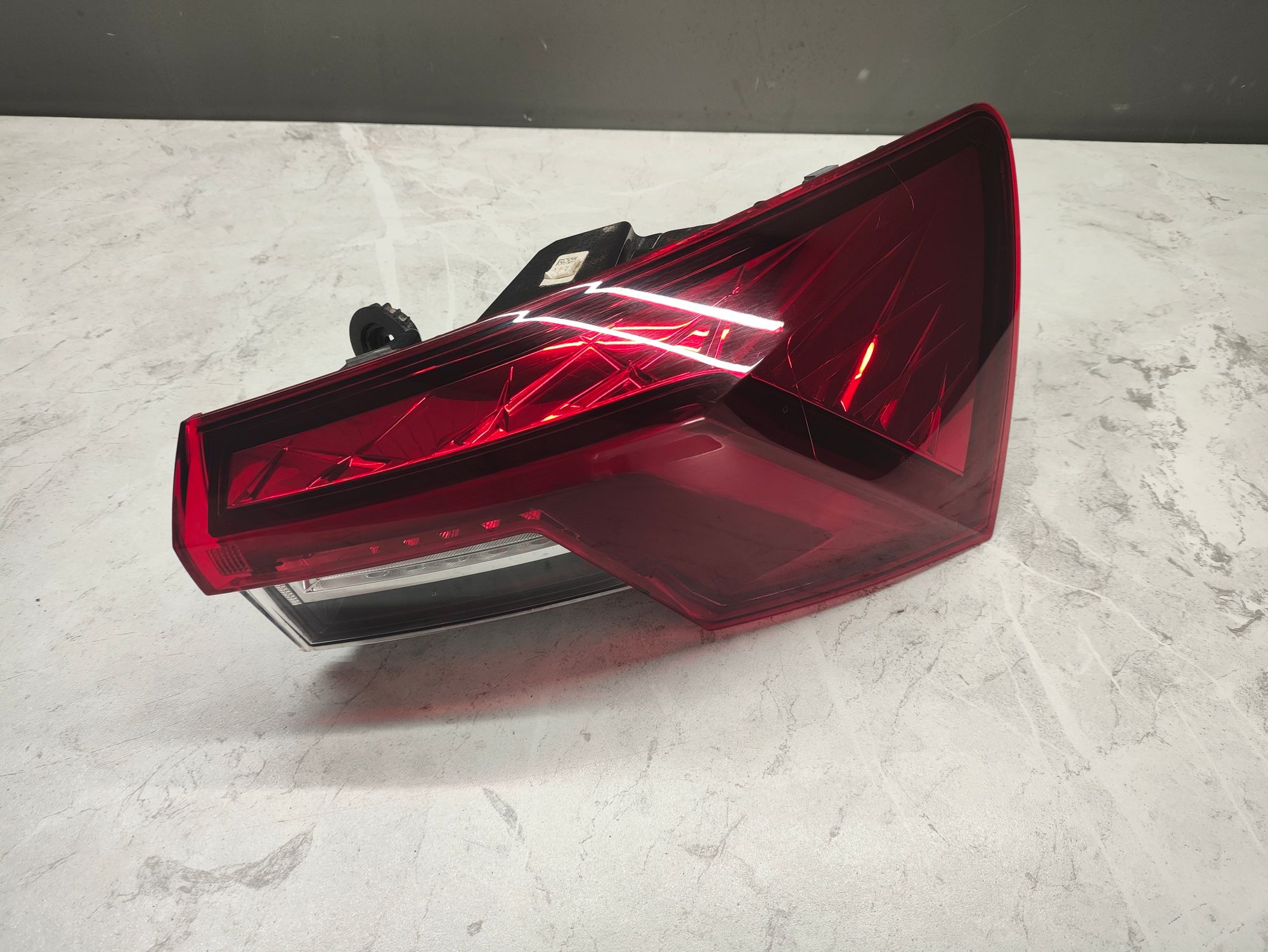 https://ycs.partsauto.market/partsauto-images/thmbs/userImages/6ab8ea4394fc0aced0b69382a3e61955/part/56553ec7-9eb2-40be-8e2a-a568b9e9a0f1_1776160001615.jpg
