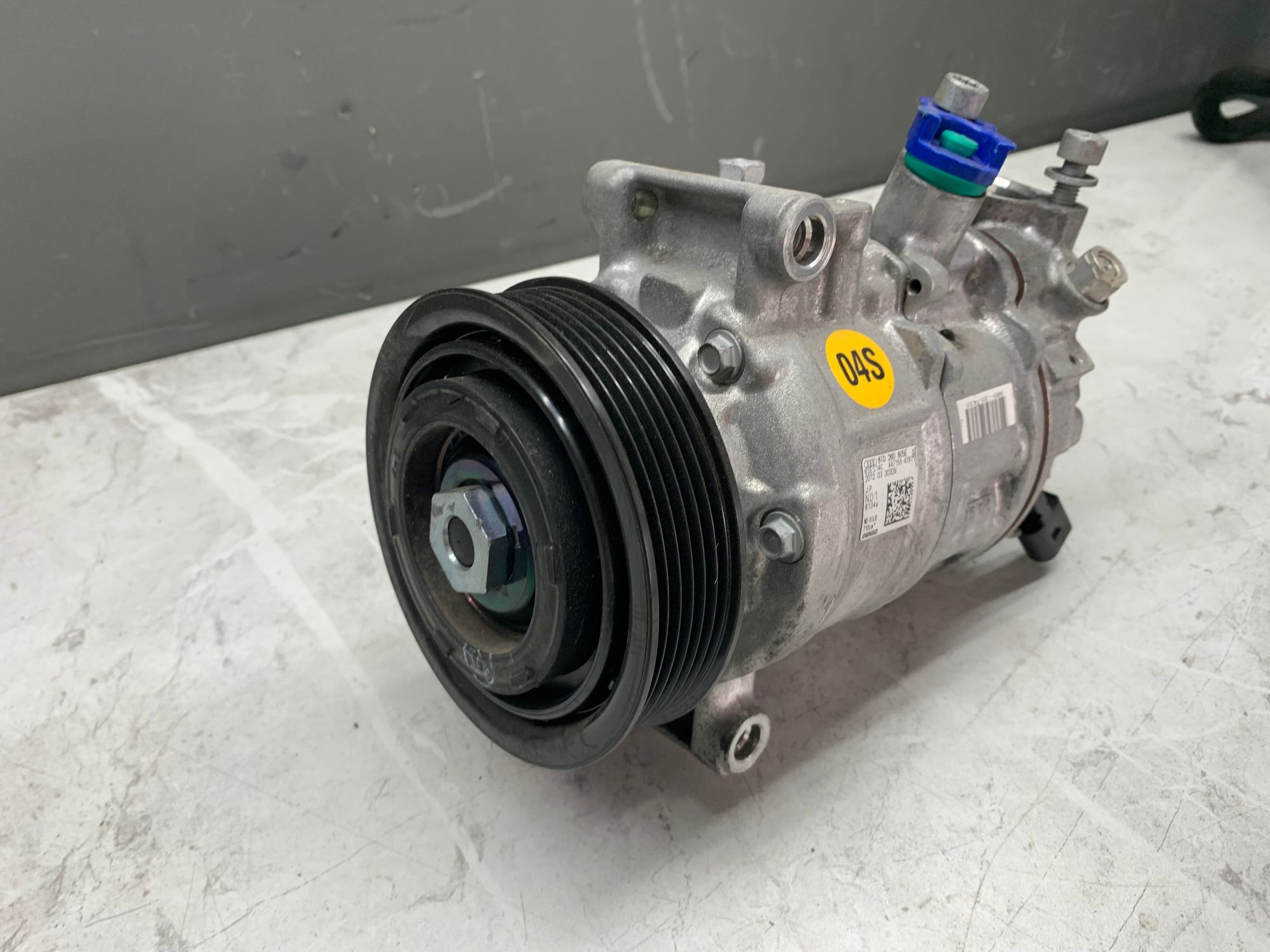 https://ycs.partsauto.market/partsauto-images/thmbs/userImages/6ab8ea4394fc0aced0b69382a3e61955/part/5714bb44-4ed0-43e2-861f-e5d911dda328_1782641936367.jpg