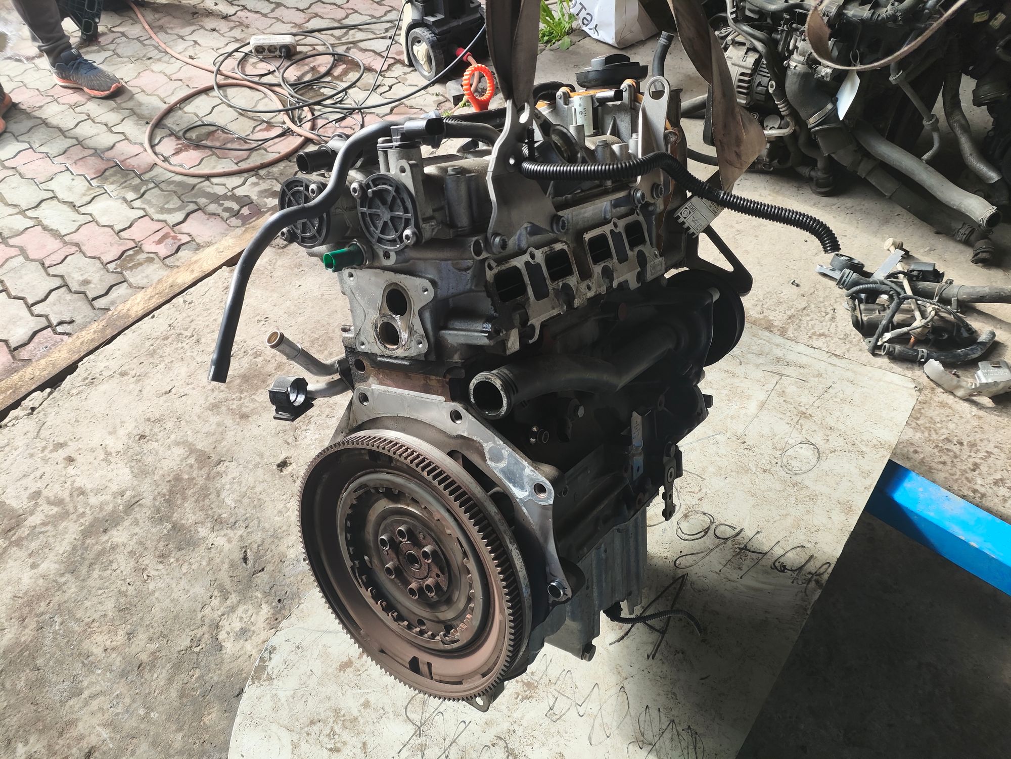 https://ycs.partsauto.market/partsauto-images/thmbs/userImages/6ab8ea4394fc0aced0b69382a3e61955/part/578fe531-8003-4151-899b-78c3a43f8340_1778593627851.jpg
