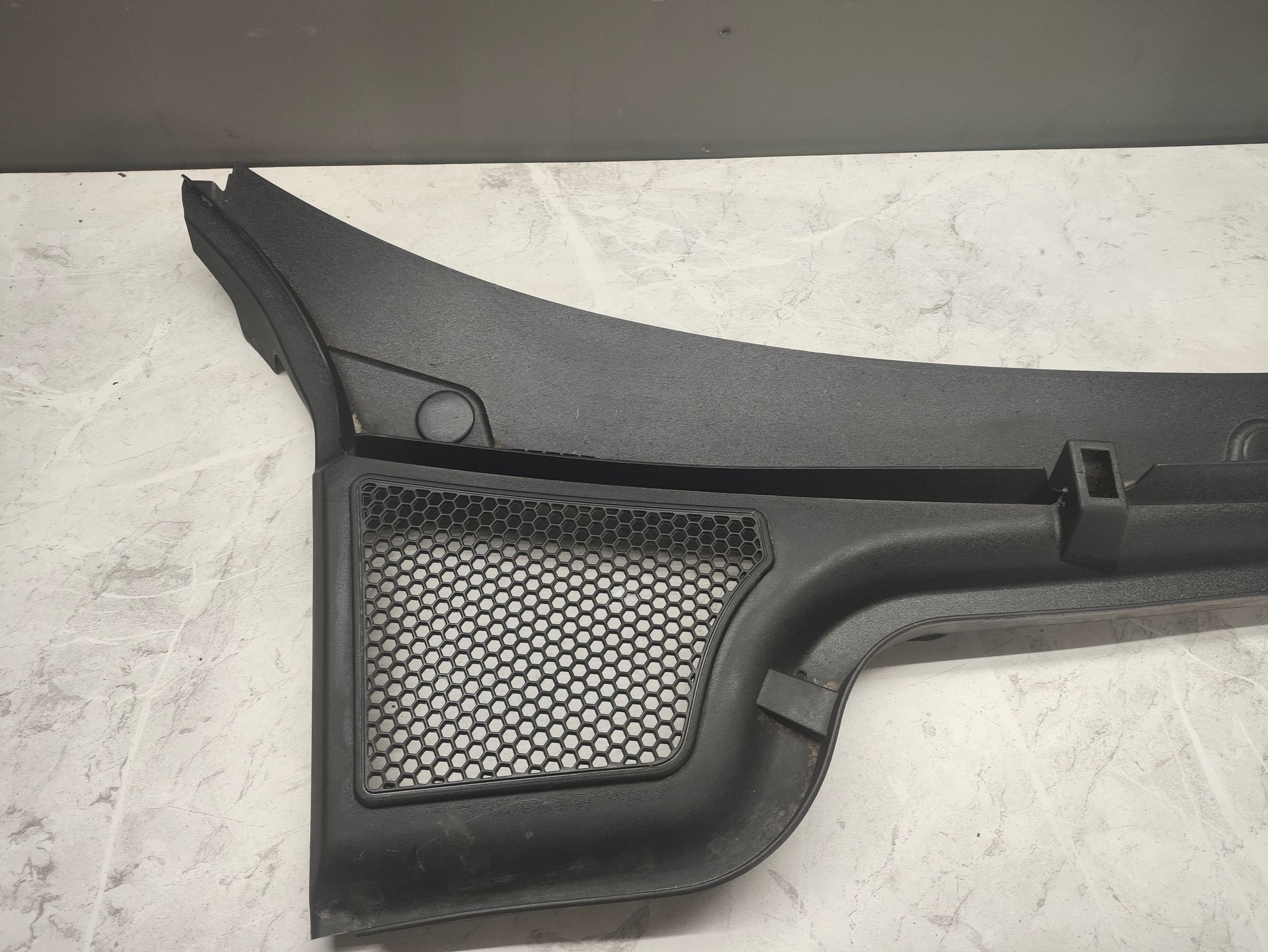 https://ycs.partsauto.market/partsauto-images/thmbs/userImages/6ab8ea4394fc0aced0b69382a3e61955/part/57c18dd9-1d02-4bc0-872b-58b388f1e489_1775127605426.jpg