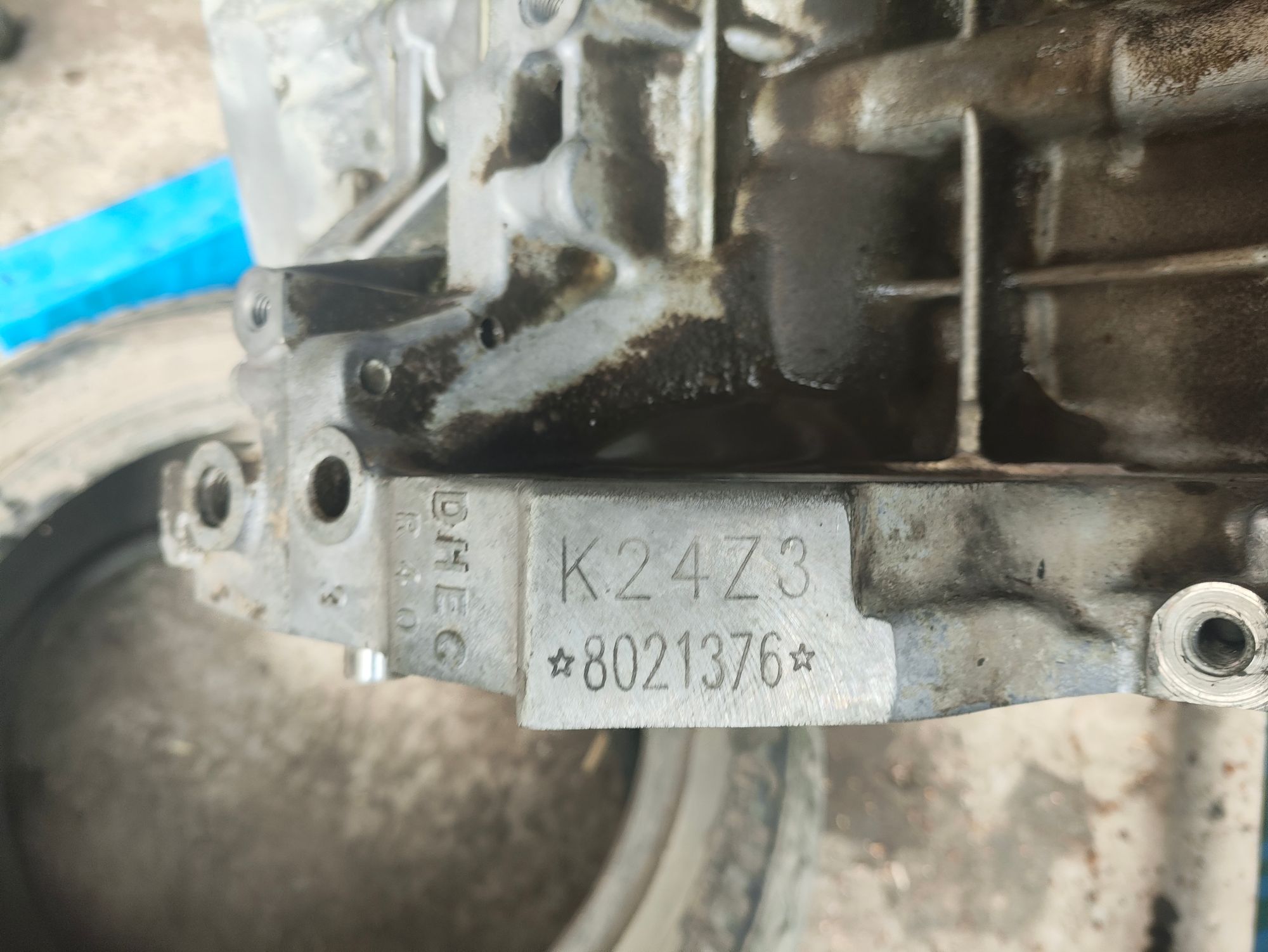 https://ycs.partsauto.market/partsauto-images/thmbs/userImages/6ab8ea4394fc0aced0b69382a3e61955/part/57c24313-44c7-4975-8ca9-917cfef5a0ec_1778505472942.jpg