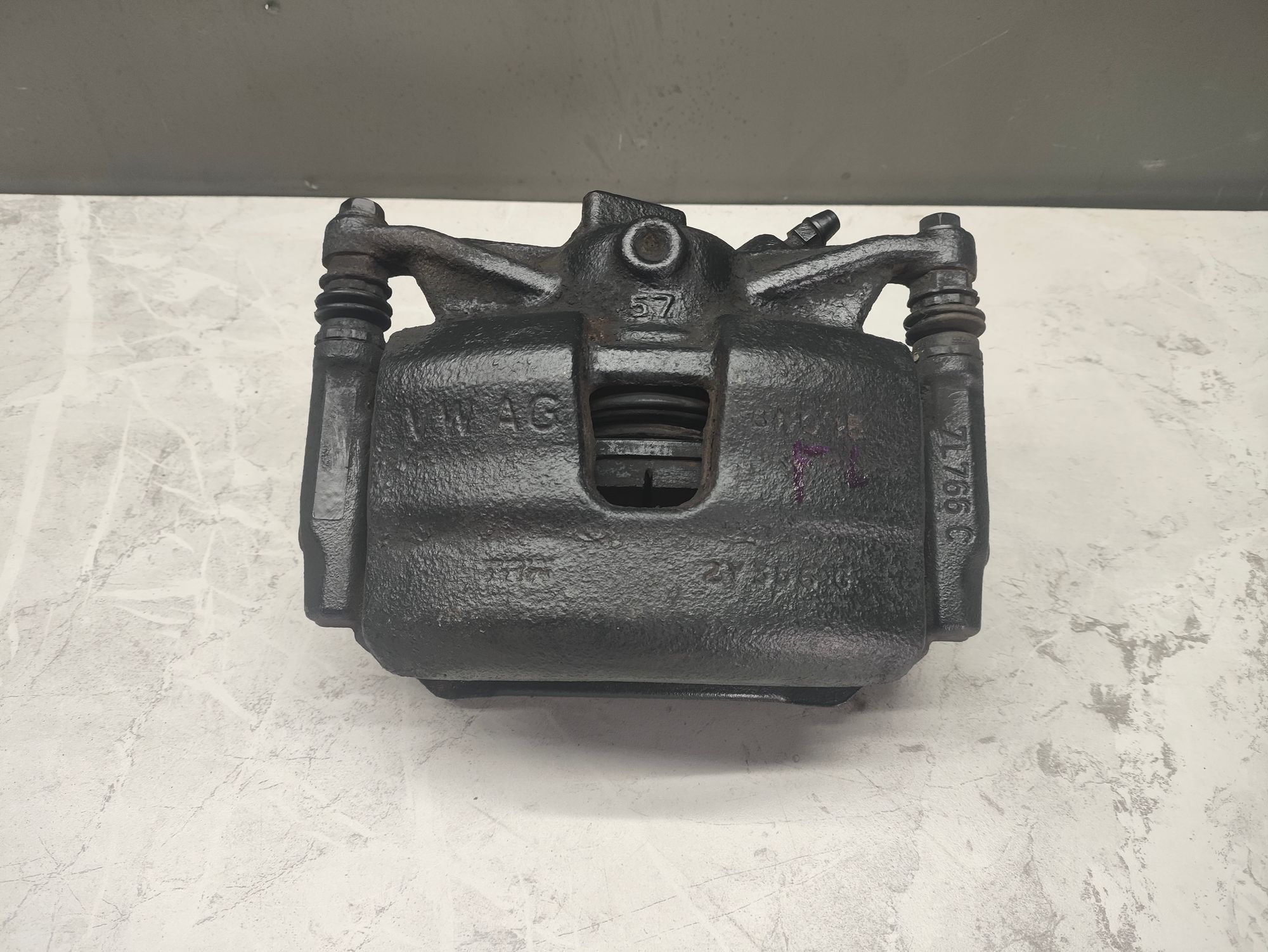 https://ycs.partsauto.market/partsauto-images/thmbs/userImages/6ab8ea4394fc0aced0b69382a3e61955/part/57fd226f-d0cc-45c3-b762-7b0a789dea90_1775903072931.jpg