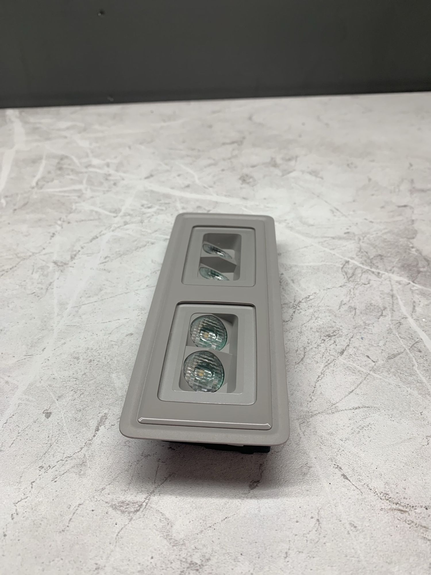https://ycs.partsauto.market/partsauto-images/thmbs/userImages/6ab8ea4394fc0aced0b69382a3e61955/part/581cf107-86c7-41fa-9d9a-81ae11c07b22_1774256535164.jpg