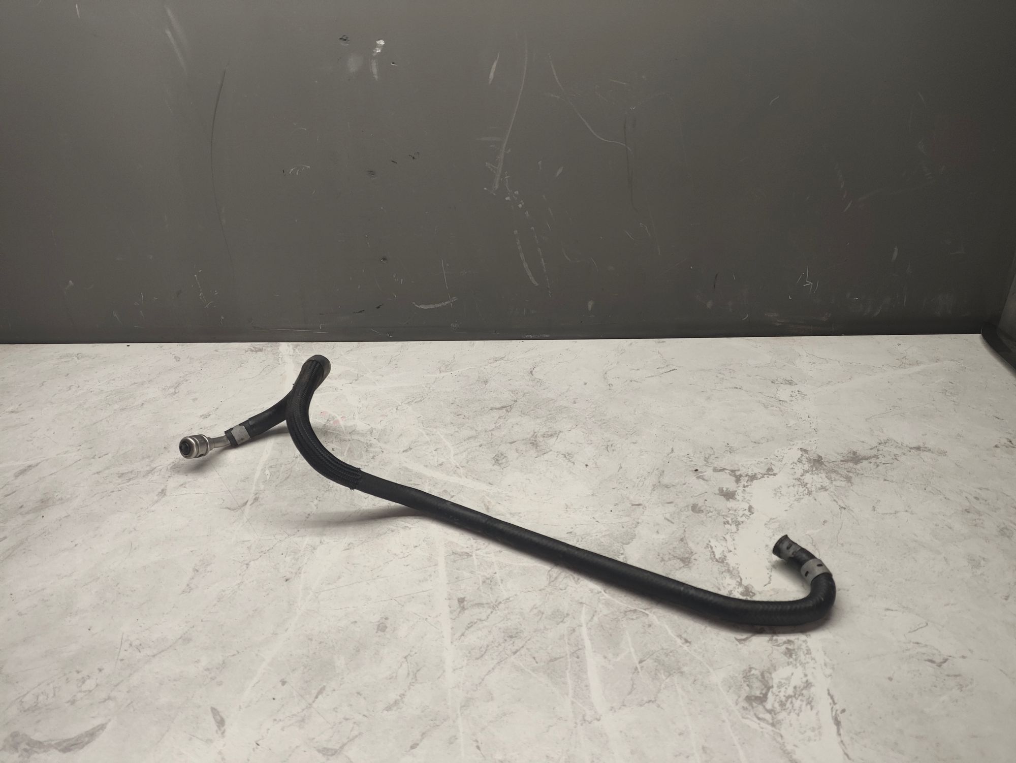 https://ycs.partsauto.market/partsauto-images/thmbs/userImages/6ab8ea4394fc0aced0b69382a3e61955/part/5874460d-c66f-4414-b34c-f8efe1914453_1778584150621.jpg