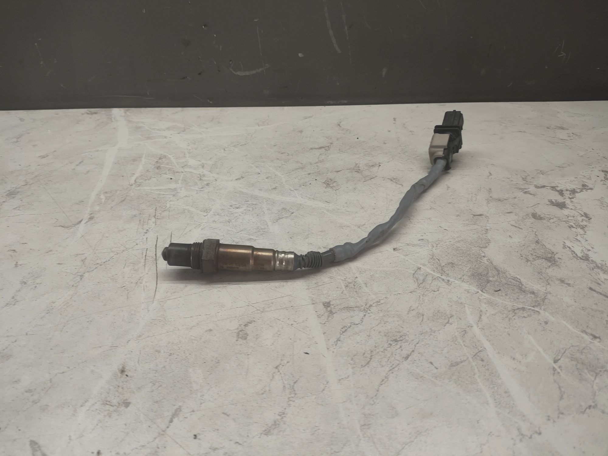 https://ycs.partsauto.market/partsauto-images/thmbs/userImages/6ab8ea4394fc0aced0b69382a3e61955/part/61a0b9a1-a2e6-48f2-827c-ee2233132dac_1785400006445.jpg