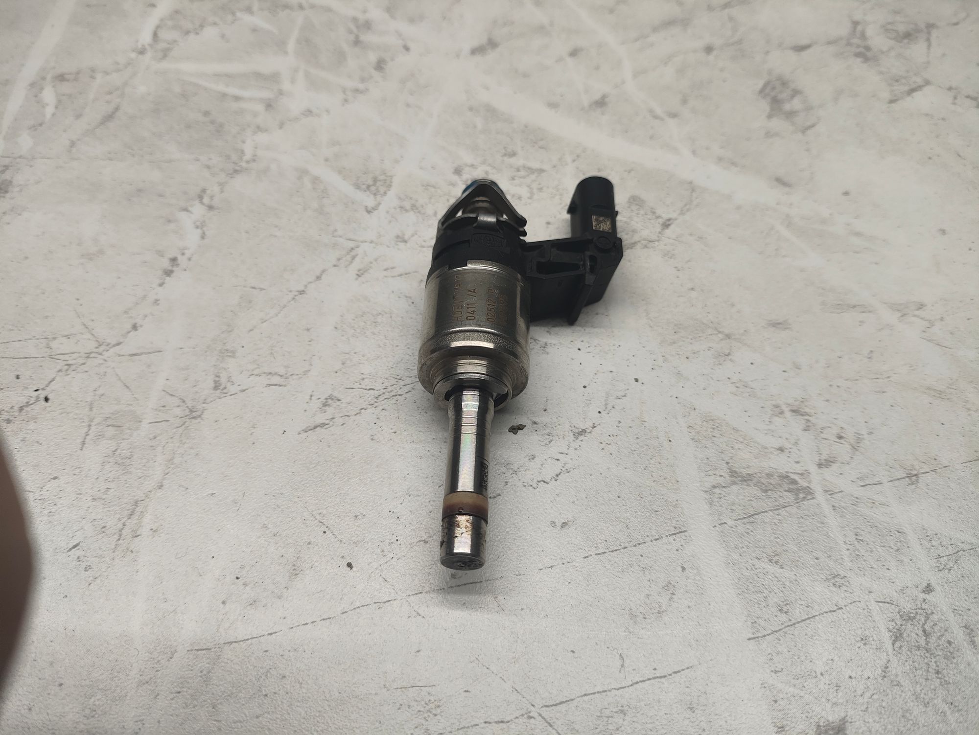 https://ycs.partsauto.market/partsauto-images/thmbs/userImages/6ab8ea4394fc0aced0b69382a3e61955/part/631b51e5-b0cd-46db-beb7-a348cb015502_1775904324168.jpg