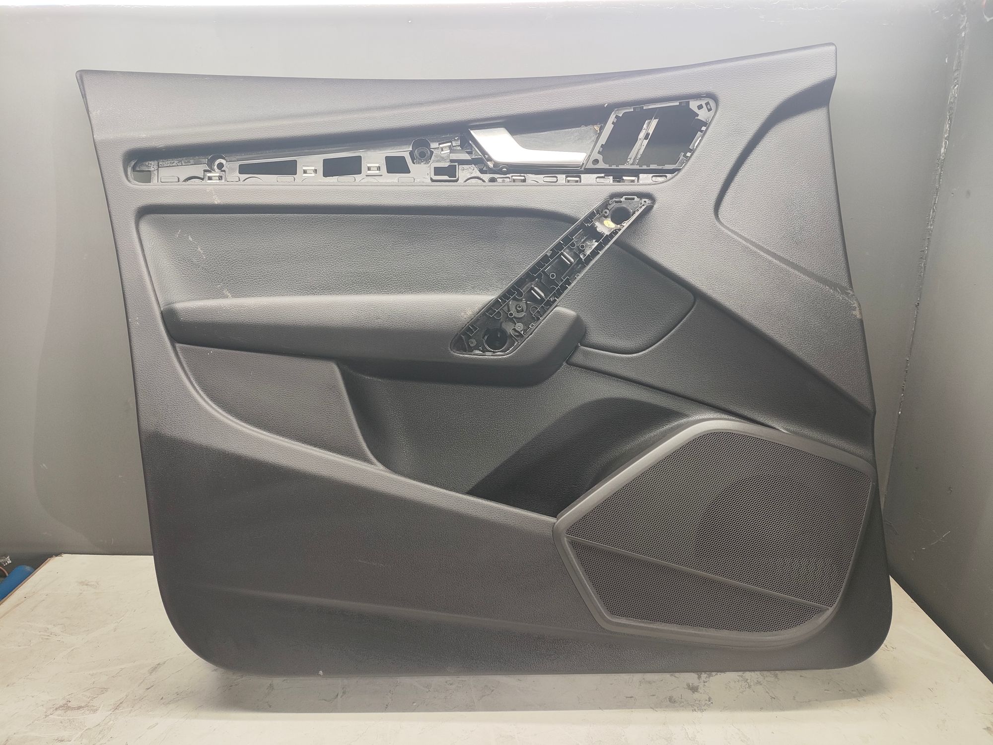 https://ycs.partsauto.market/partsauto-images/thmbs/userImages/6ab8ea4394fc0aced0b69382a3e61955/part/633b0b98-ea94-4776-bb4f-62bf84507f97_1776256543050.jpg