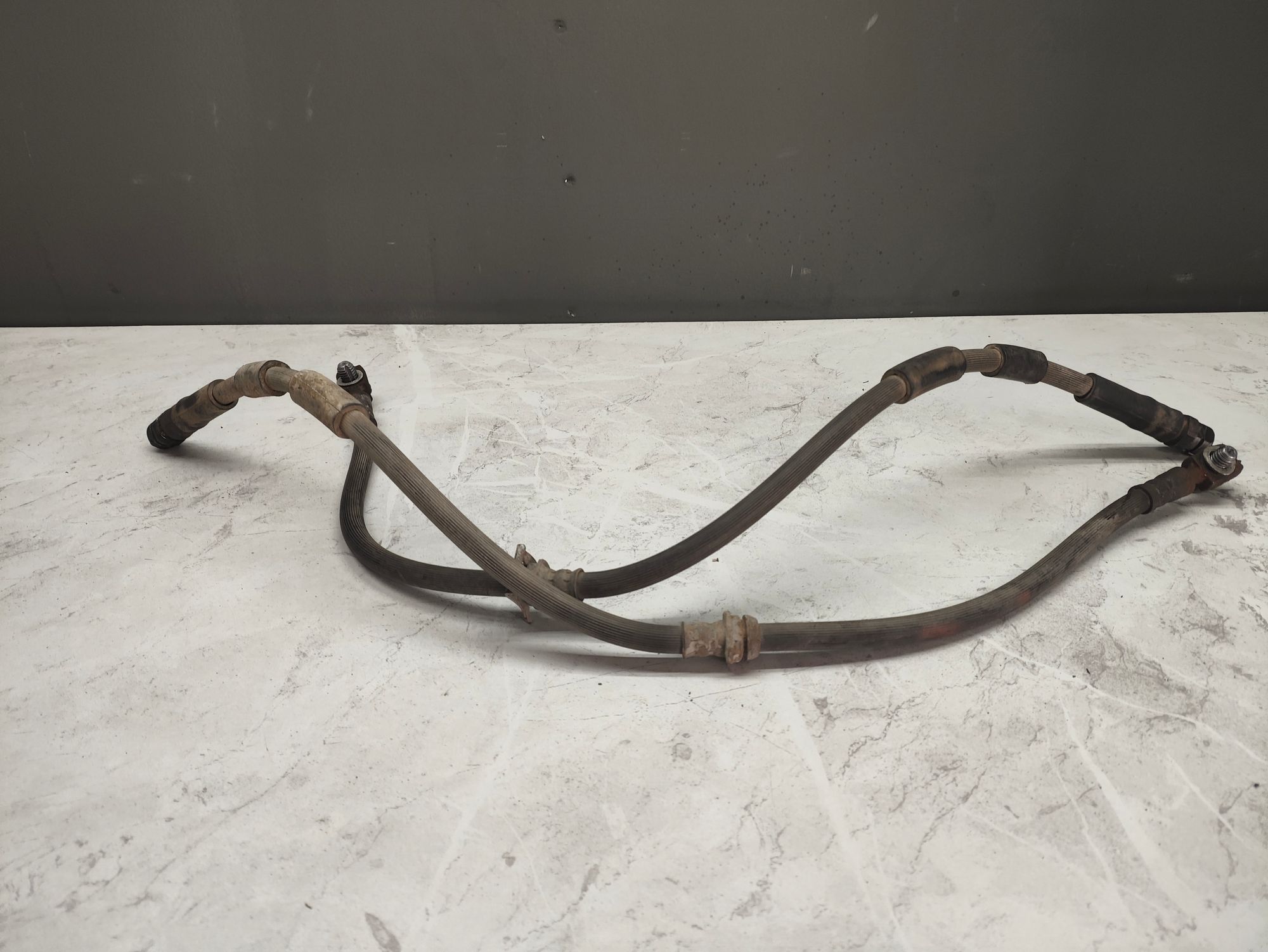 https://ycs.partsauto.market/partsauto-images/thmbs/userImages/6ab8ea4394fc0aced0b69382a3e61955/part/63d72f61-ff9f-491e-a7e8-aea1f1f8e173_1775302524039.jpg