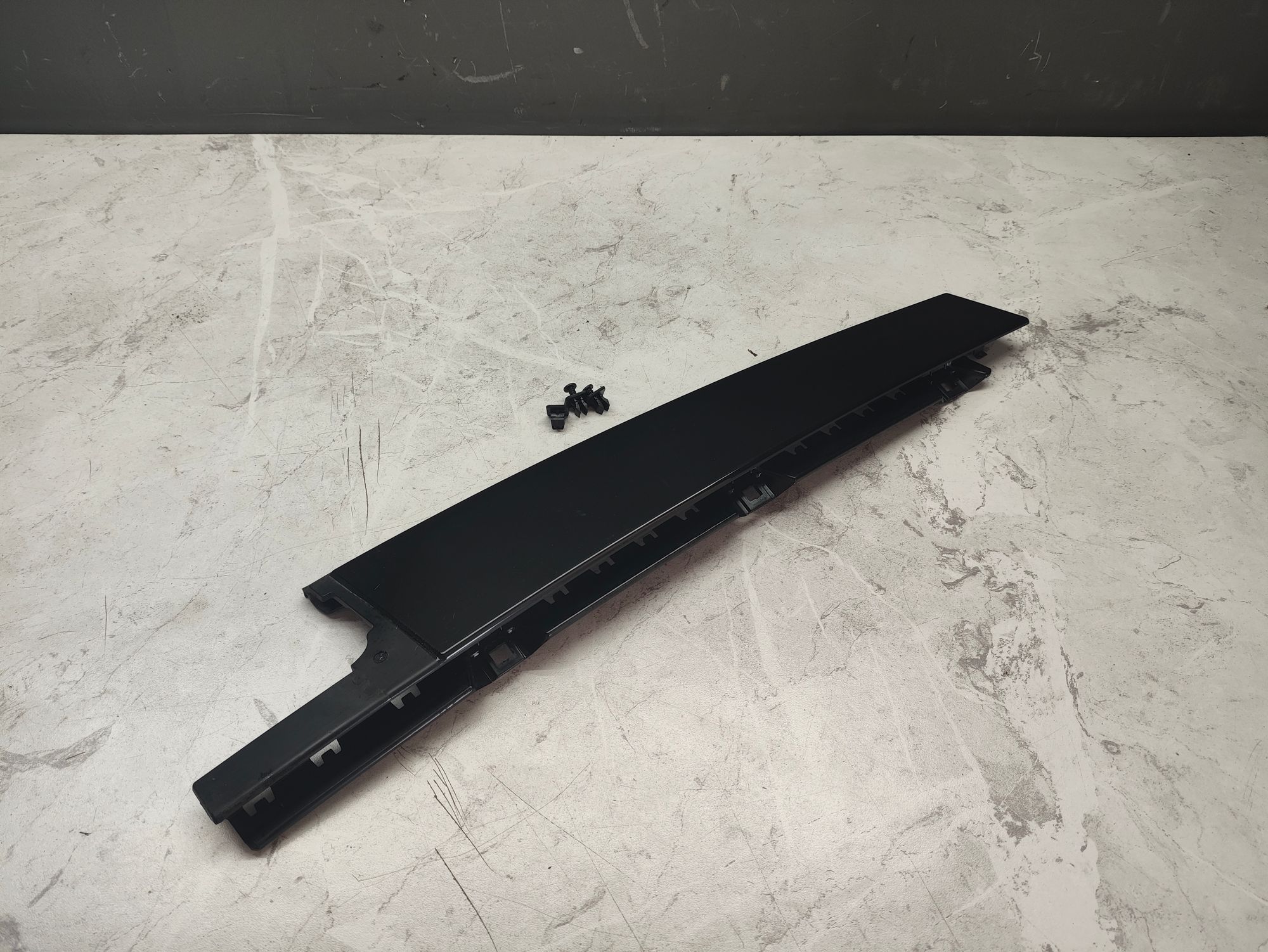 https://ycs.partsauto.market/partsauto-images/thmbs/userImages/6ab8ea4394fc0aced0b69382a3e61955/part/66304bd1-ead6-473c-9dbb-6963ada19c74_1786694133691.jpg
