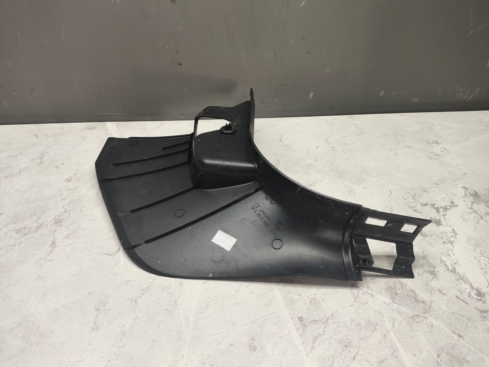 https://ycs.partsauto.market/partsauto-images/thmbs/userImages/6ab8ea4394fc0aced0b69382a3e61955/part/66511c40-adea-43f2-bc3a-627bbb286324_1776335369262.jpg