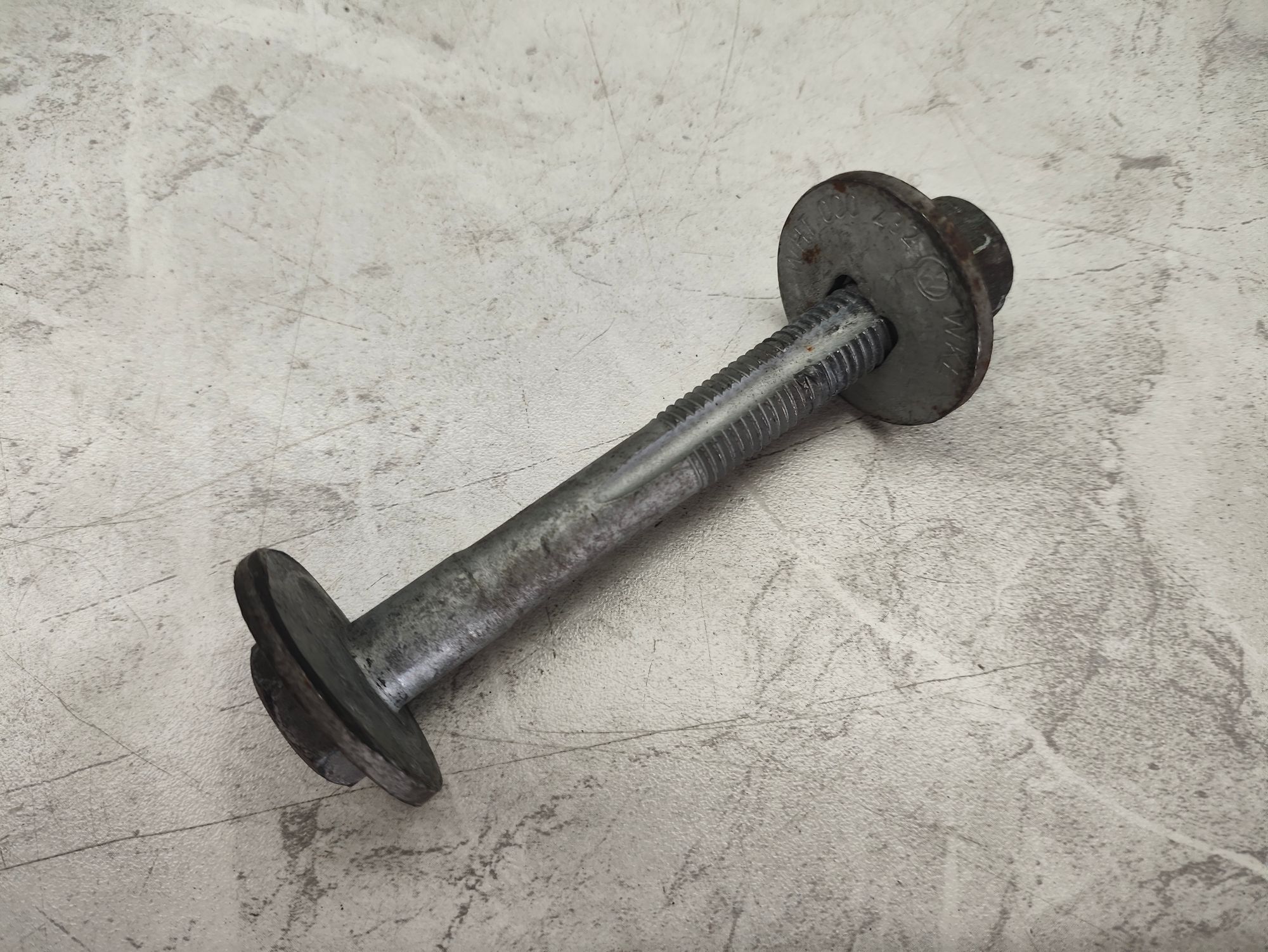 https://ycs.partsauto.market/partsauto-images/thmbs/userImages/6ab8ea4394fc0aced0b69382a3e61955/part/66cfdbe2-b40b-4a0b-9900-653622a9ca2a_1787304140357.jpg