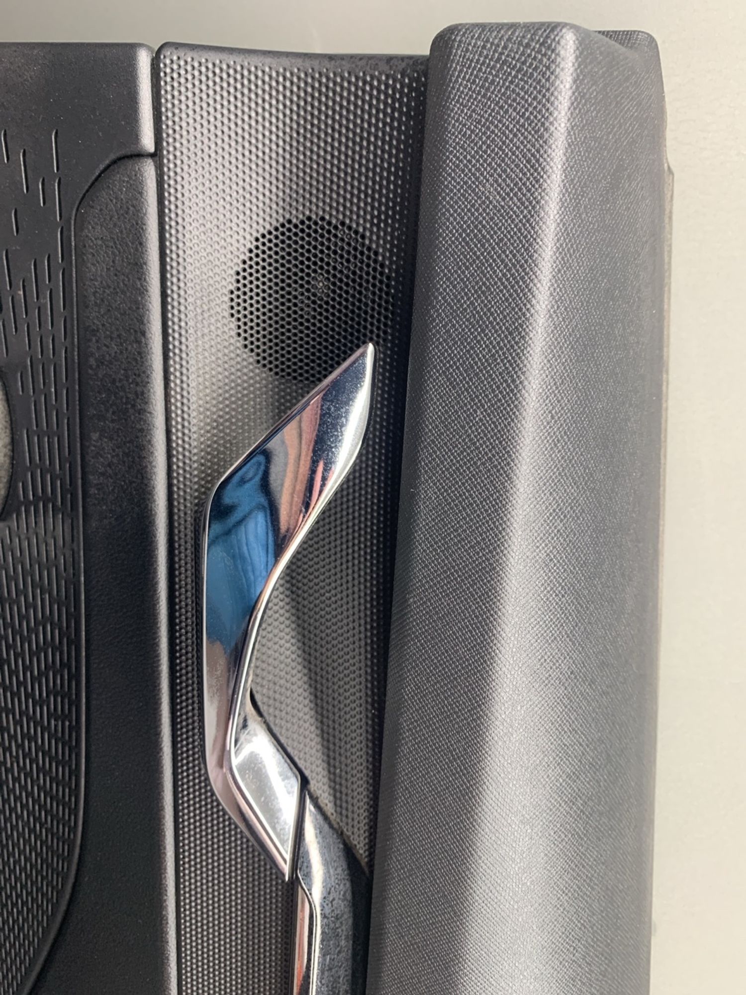 https://ycs.partsauto.market/partsauto-images/thmbs/userImages/6ab8ea4394fc0aced0b69382a3e61955/part/66f223f9-21ac-4889-98f9-749c1bfe245c_1774358643537.jpg