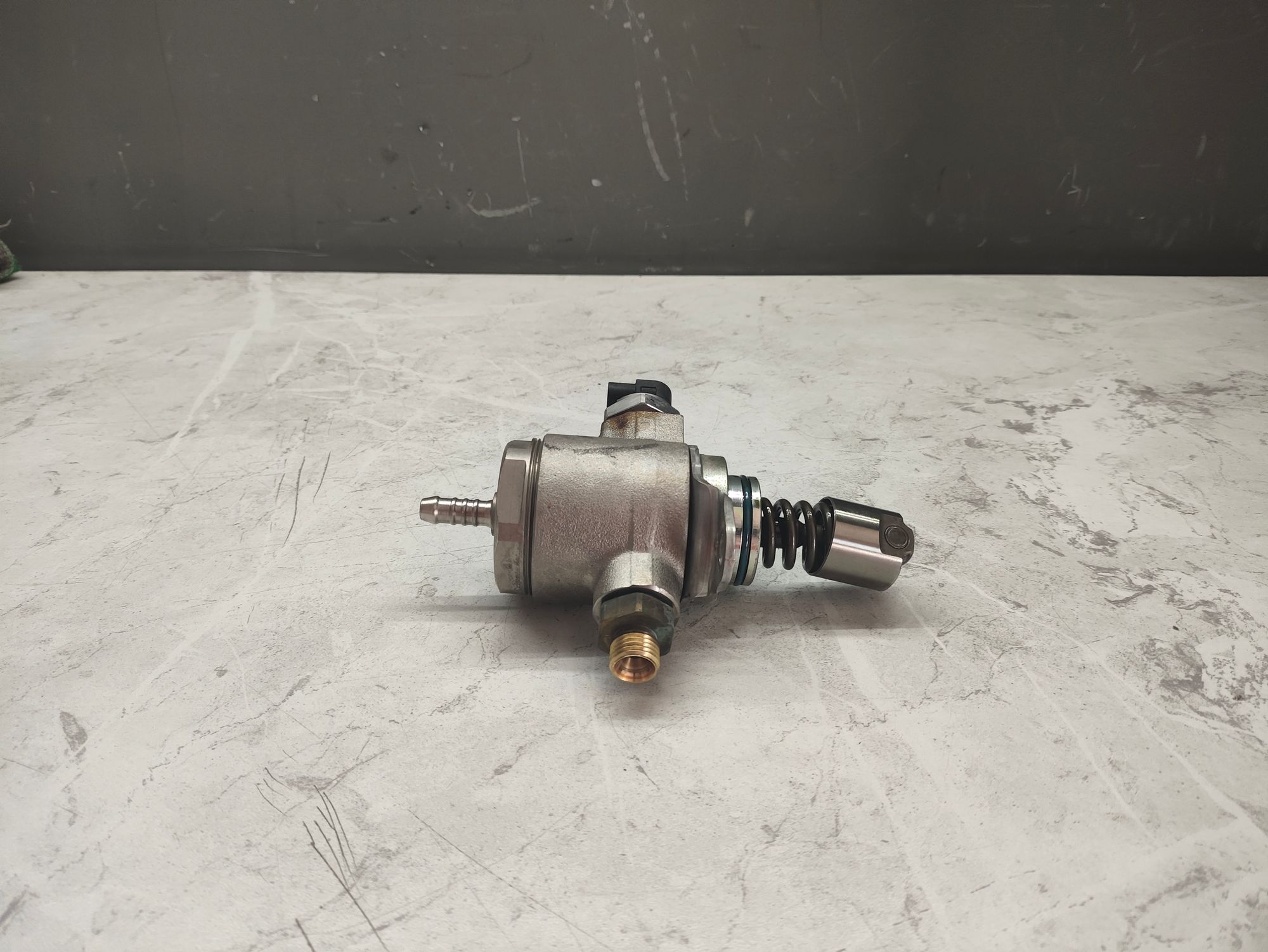 https://ycs.partsauto.market/partsauto-images/thmbs/userImages/6ab8ea4394fc0aced0b69382a3e61955/part/688698d5-cbdc-4a2e-9982-5ee1902cd9b3_1785226867484.jpg
